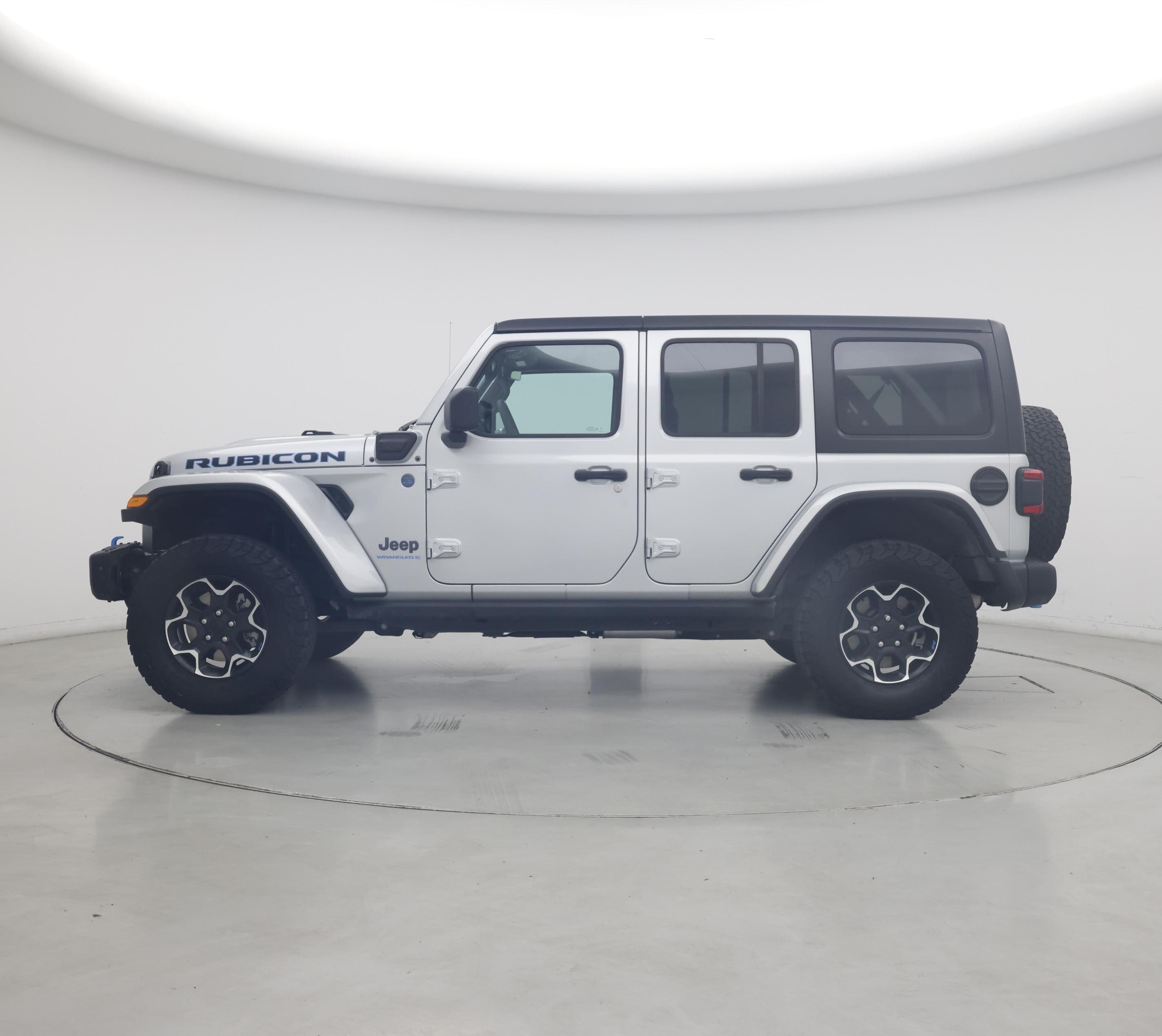 Thumbnail: 2023 Jeep Wrangler - 3