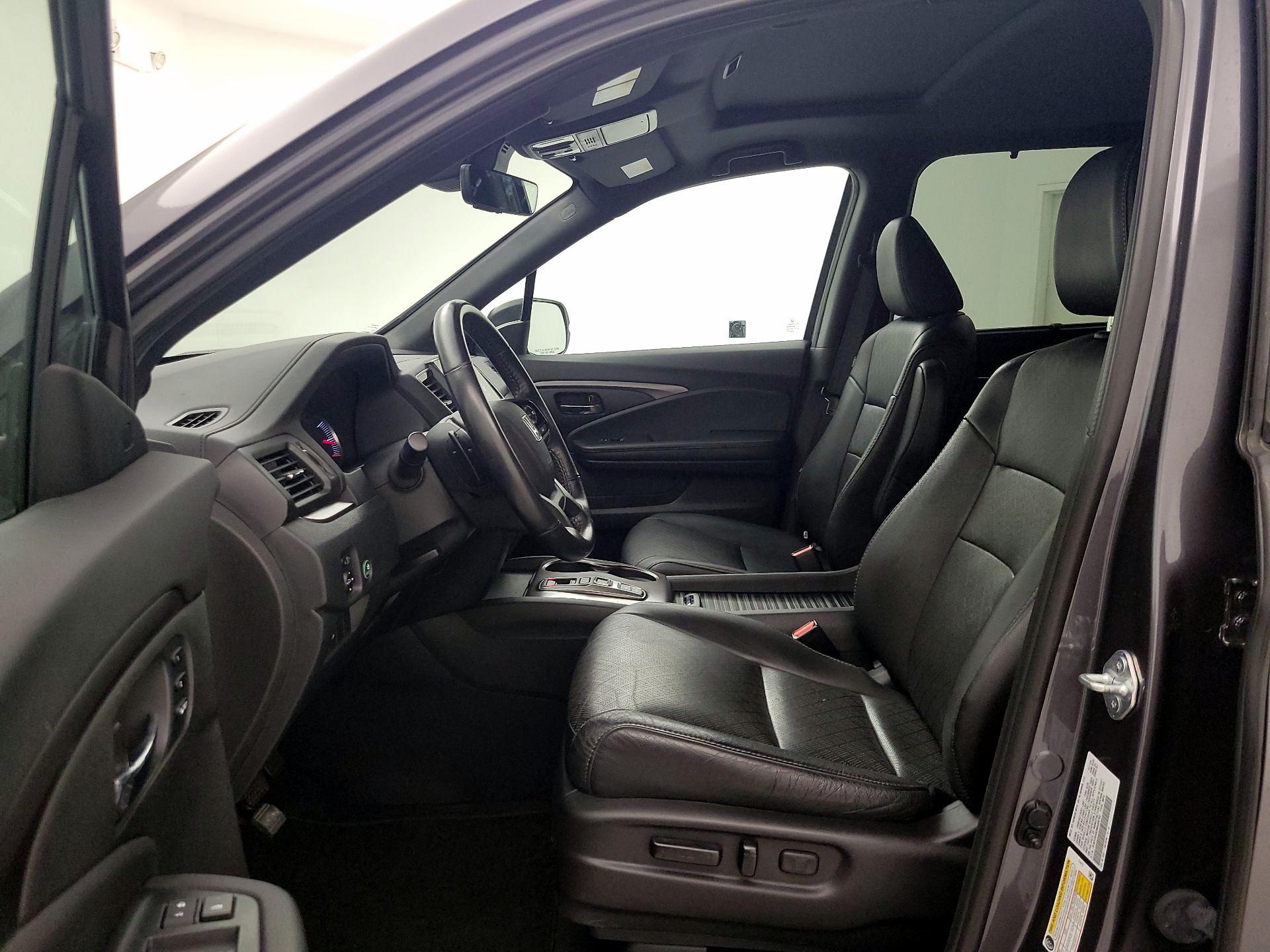 Thumbnail: 2021 Honda Passport - 11