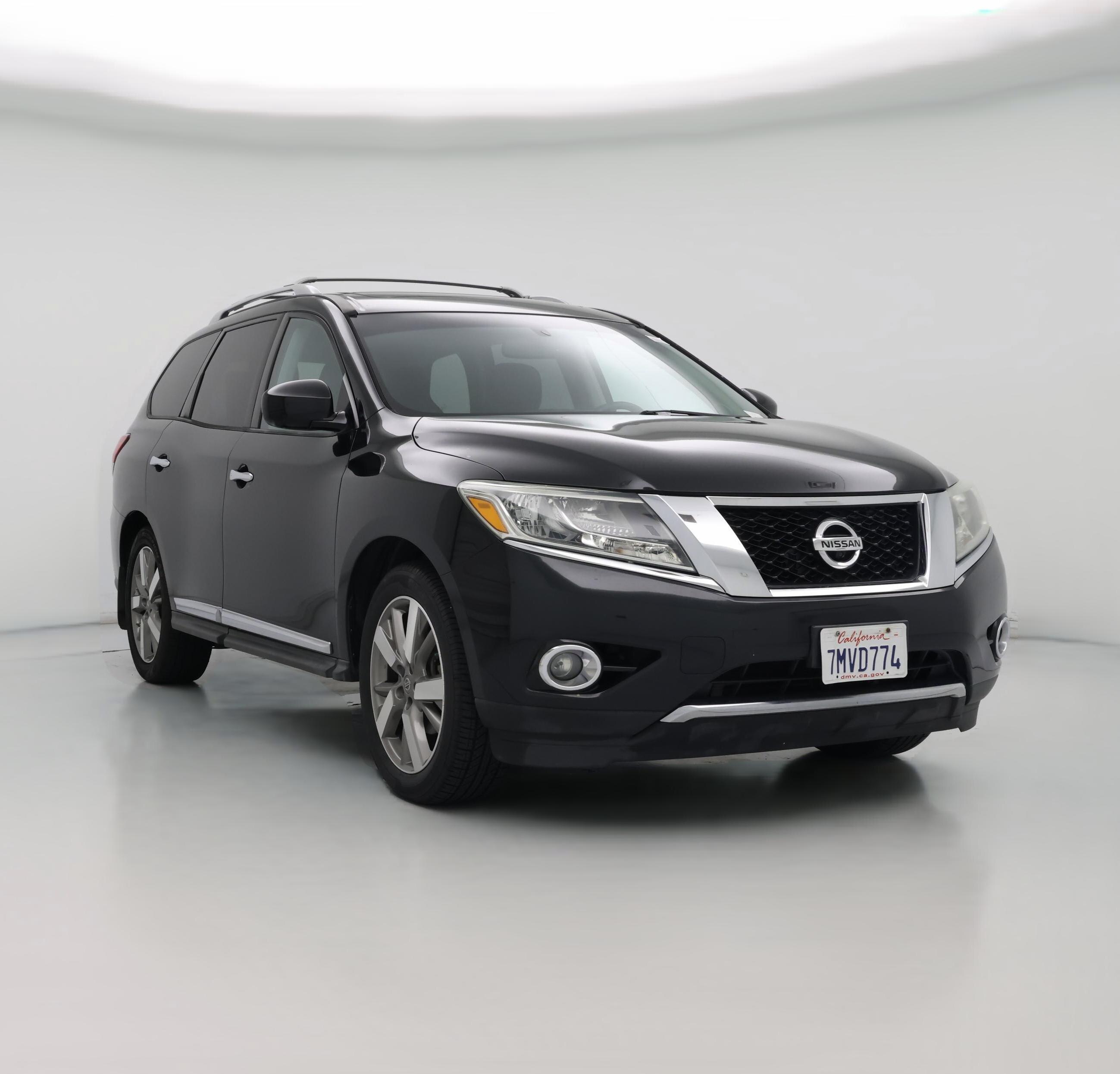 Thumbnail: 2015 Nissan Pathfinder - 1