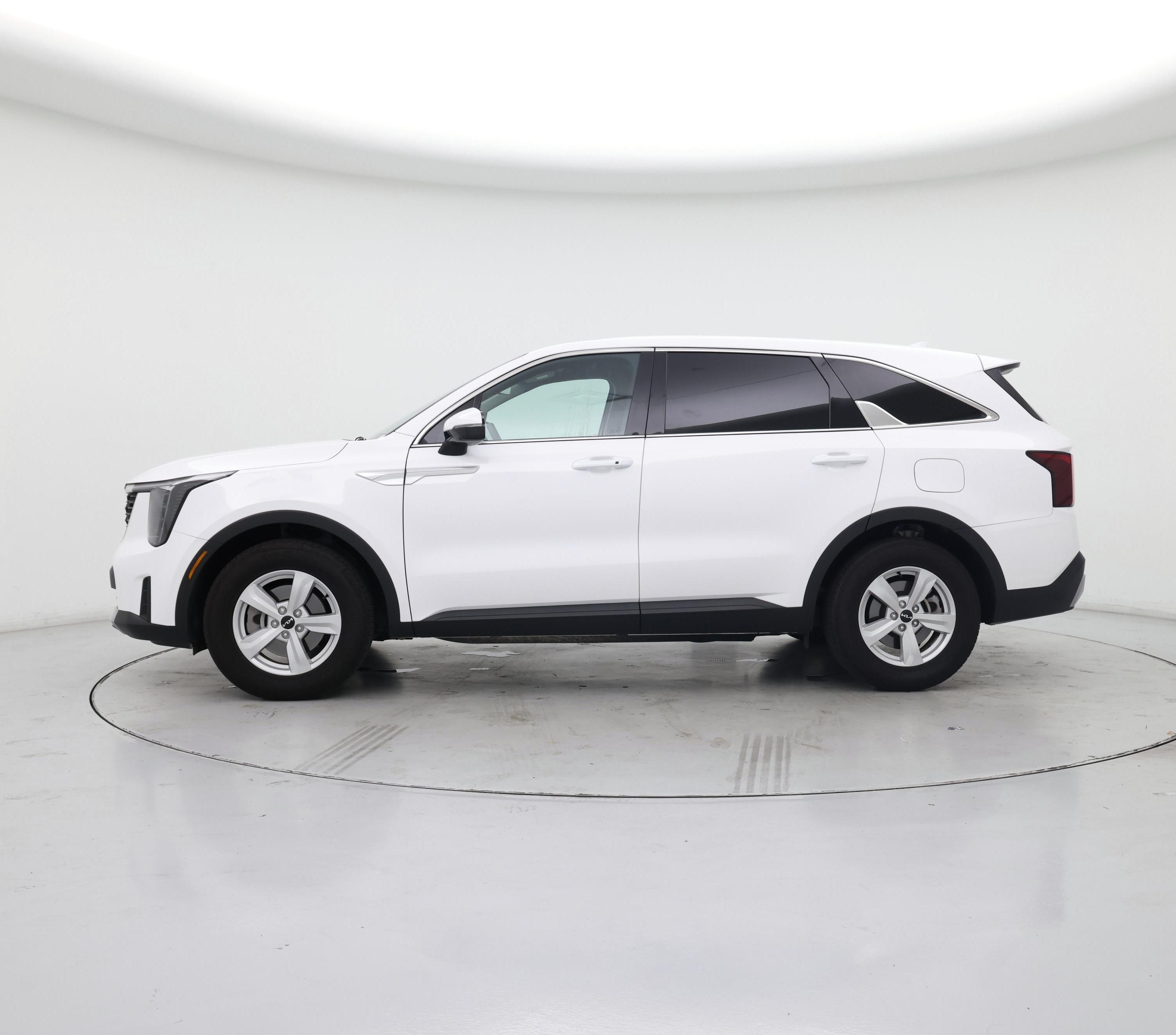 Thumbnail: 2024 Kia Sorento - 3
