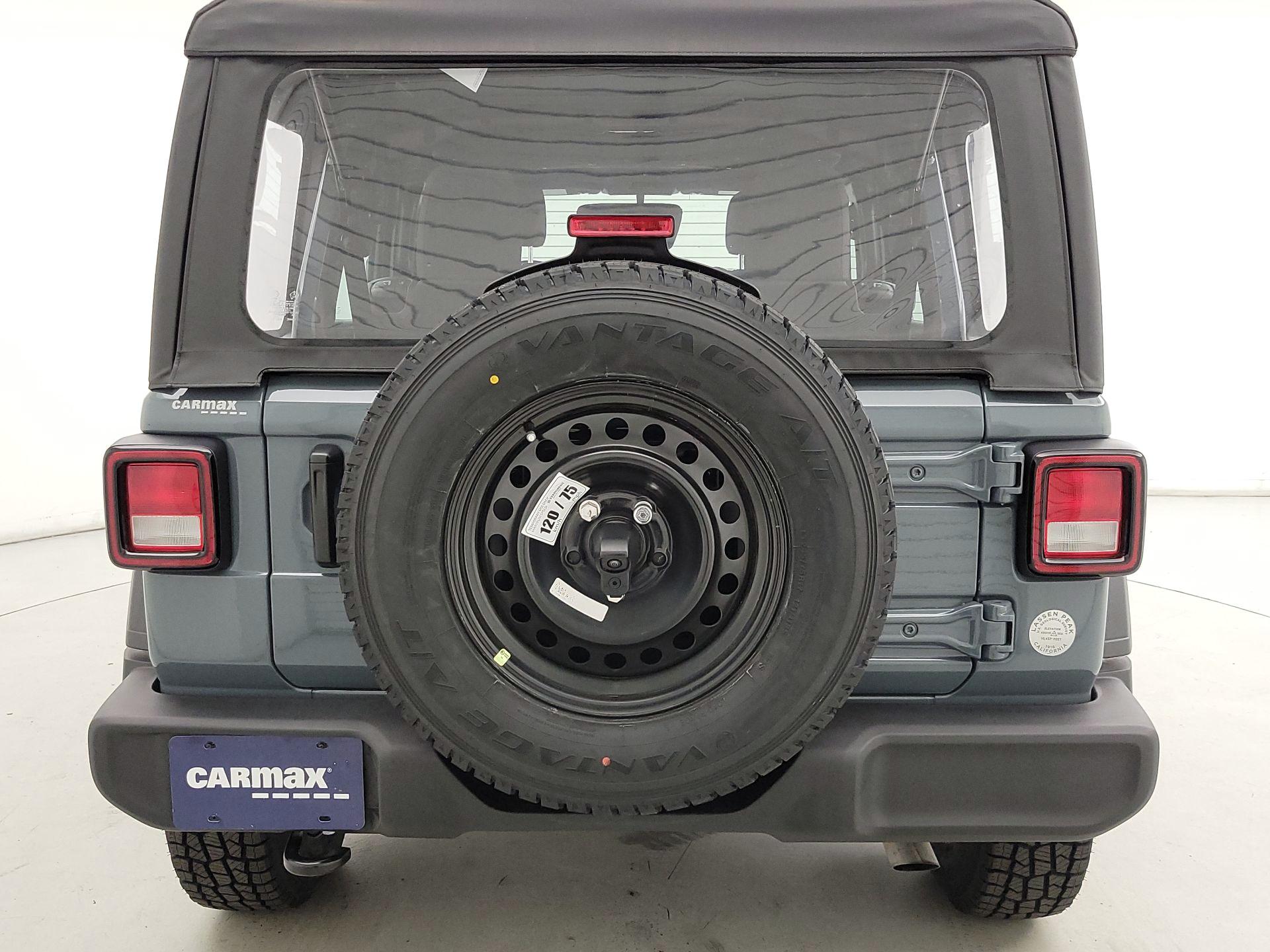 Thumbnail: 2025 Jeep Wrangler - 6