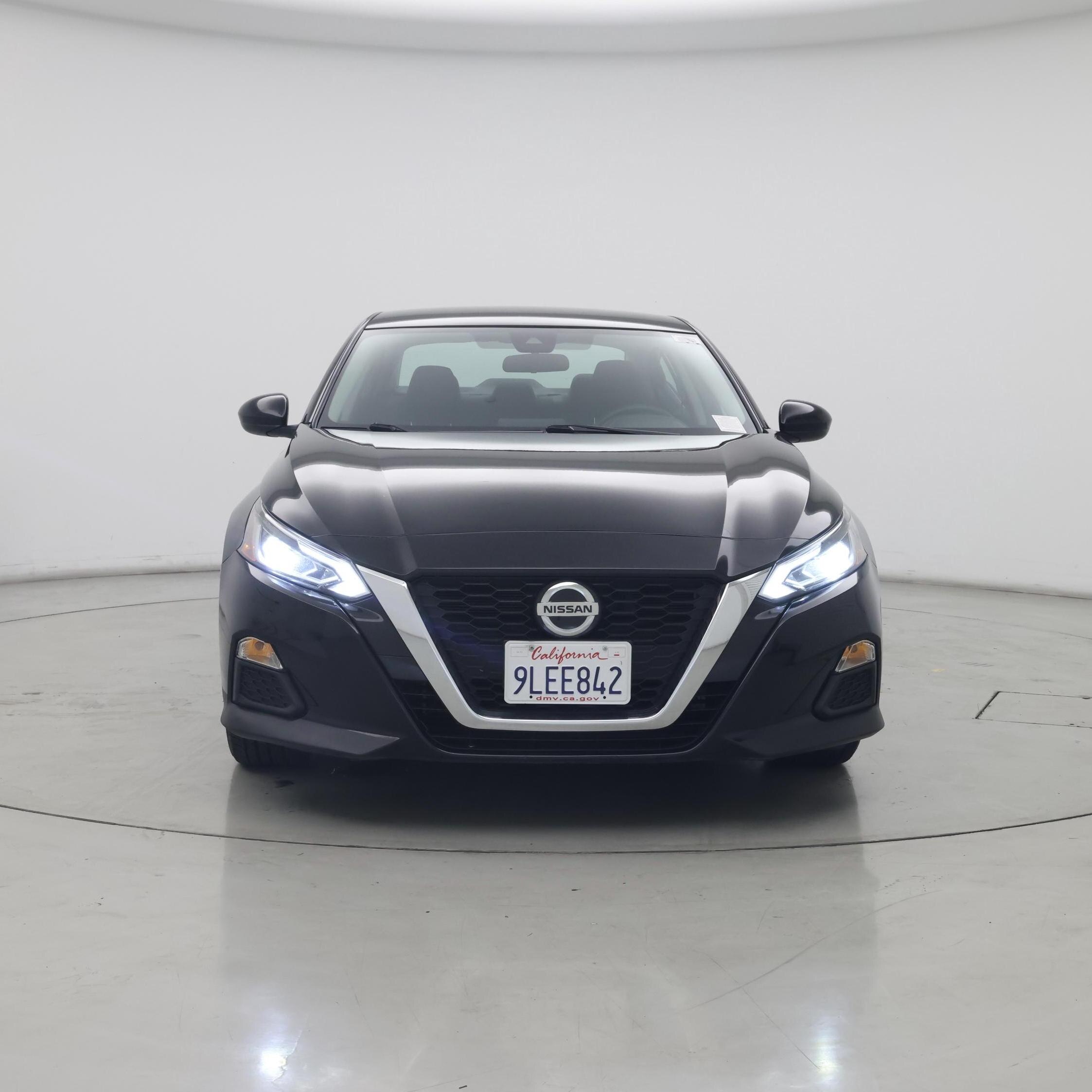 Thumbnail: 2022 Nissan Altima - 5