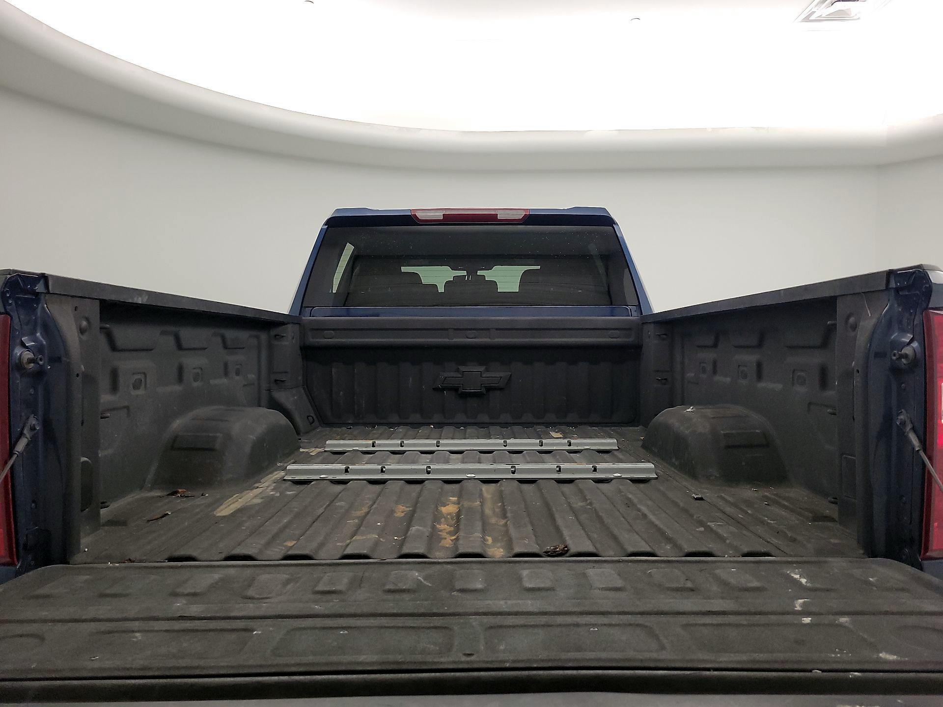 Thumbnail: 2021 Chevrolet Silverado 2500 - 20