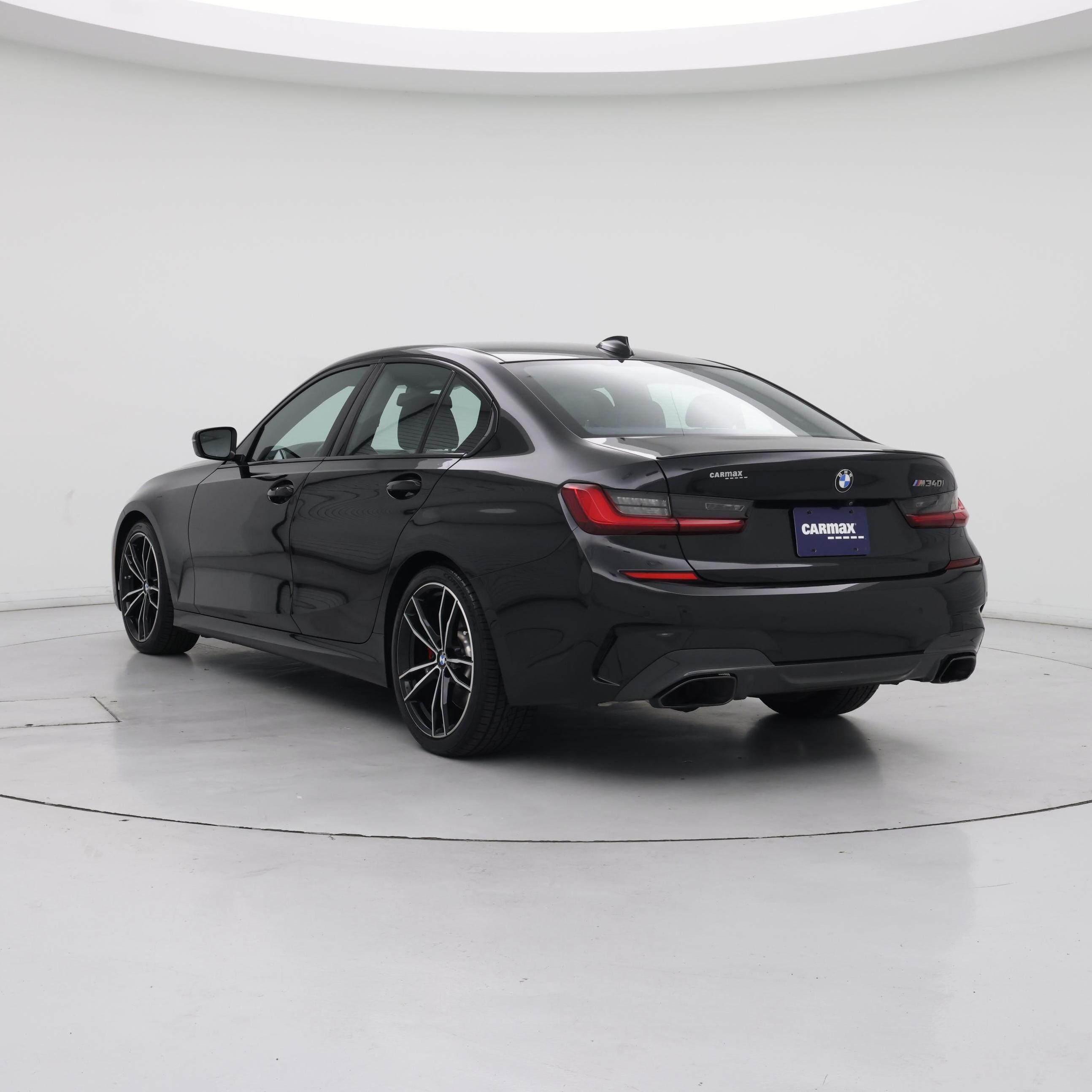 Thumbnail: 2021 BMW 3 Series - 2