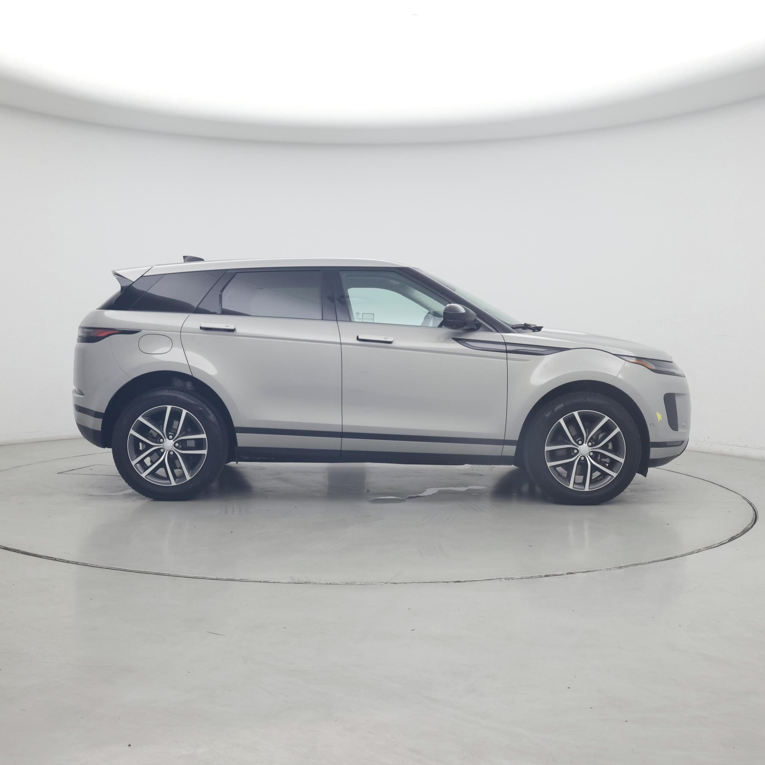 Thumbnail: 2024 Land Rover Range Rover Evoque - 7