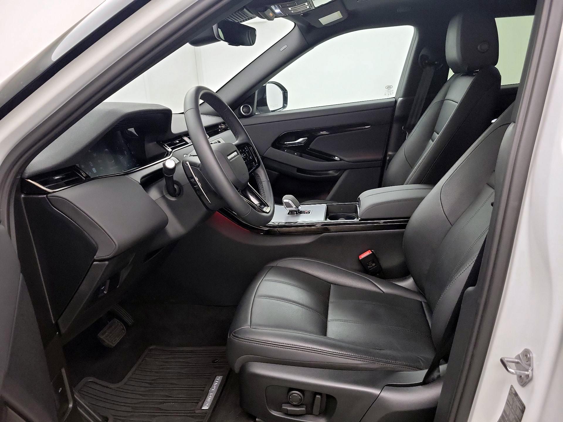 Thumbnail: 2024 Land Rover Range Rover Evoque - 11