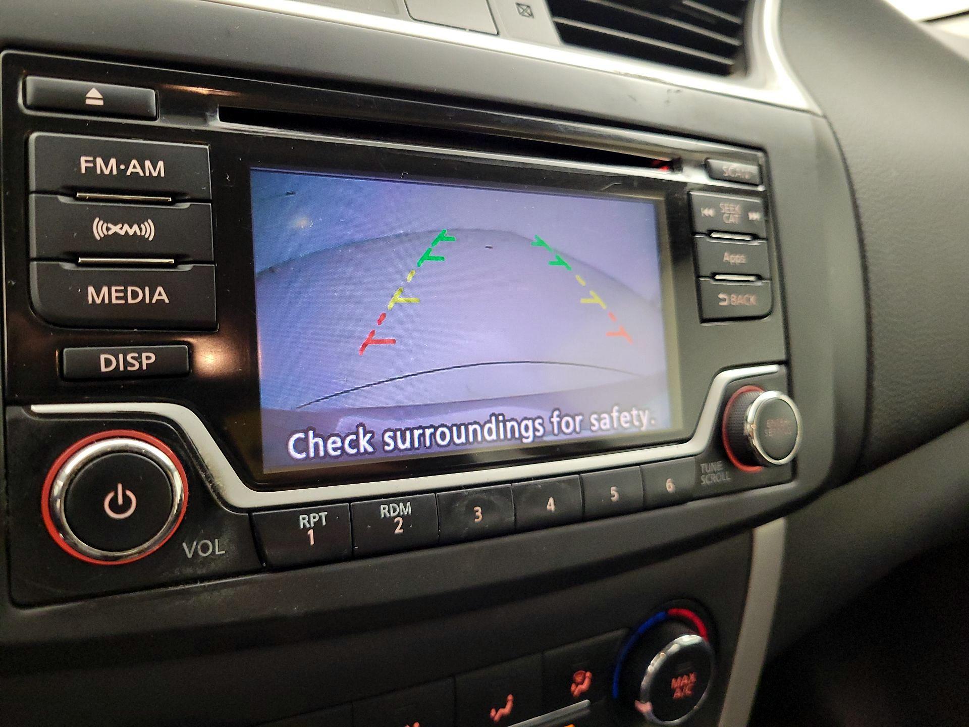 Thumbnail: 2015 Nissan Sentra - 14