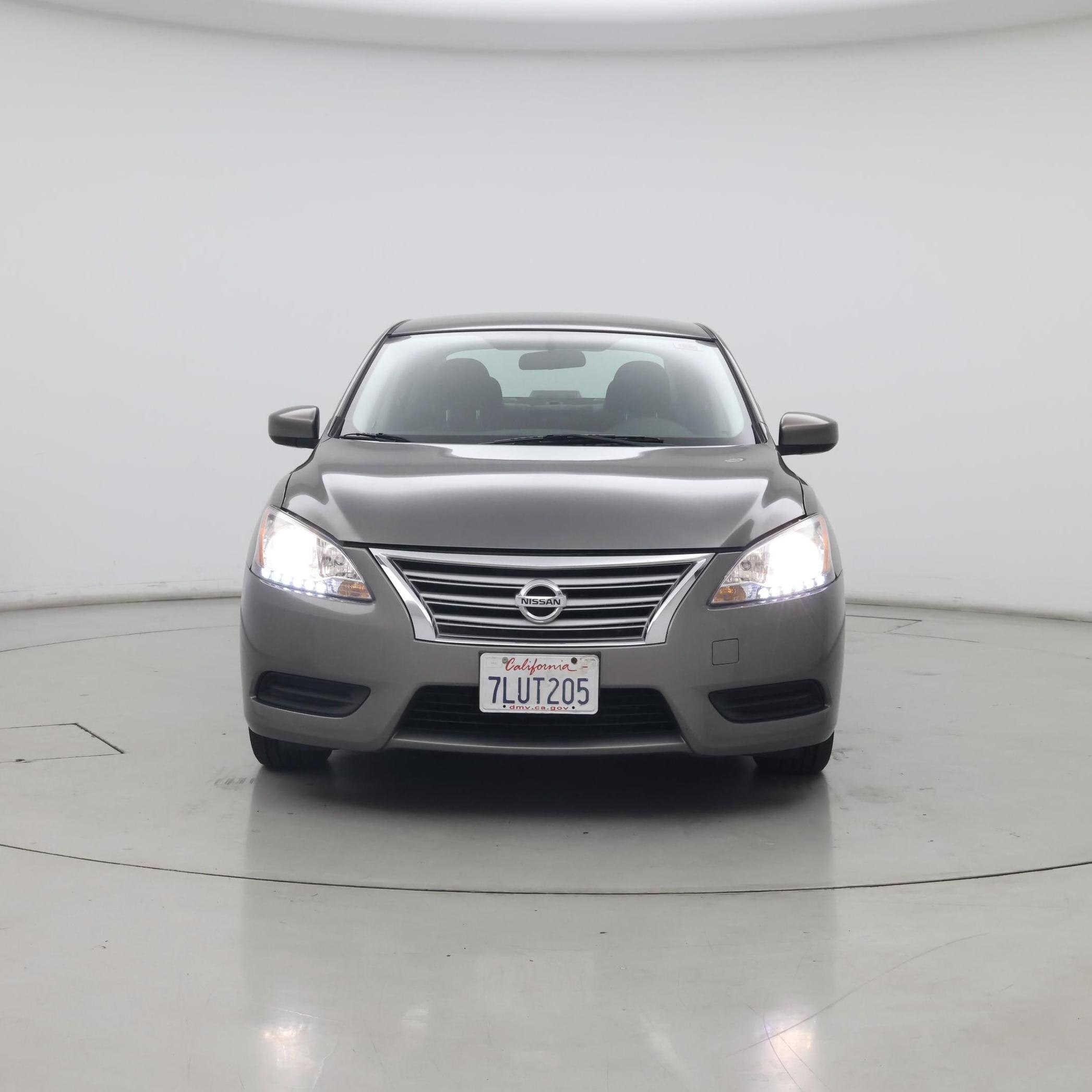 Thumbnail: 2015 Nissan Sentra - 5