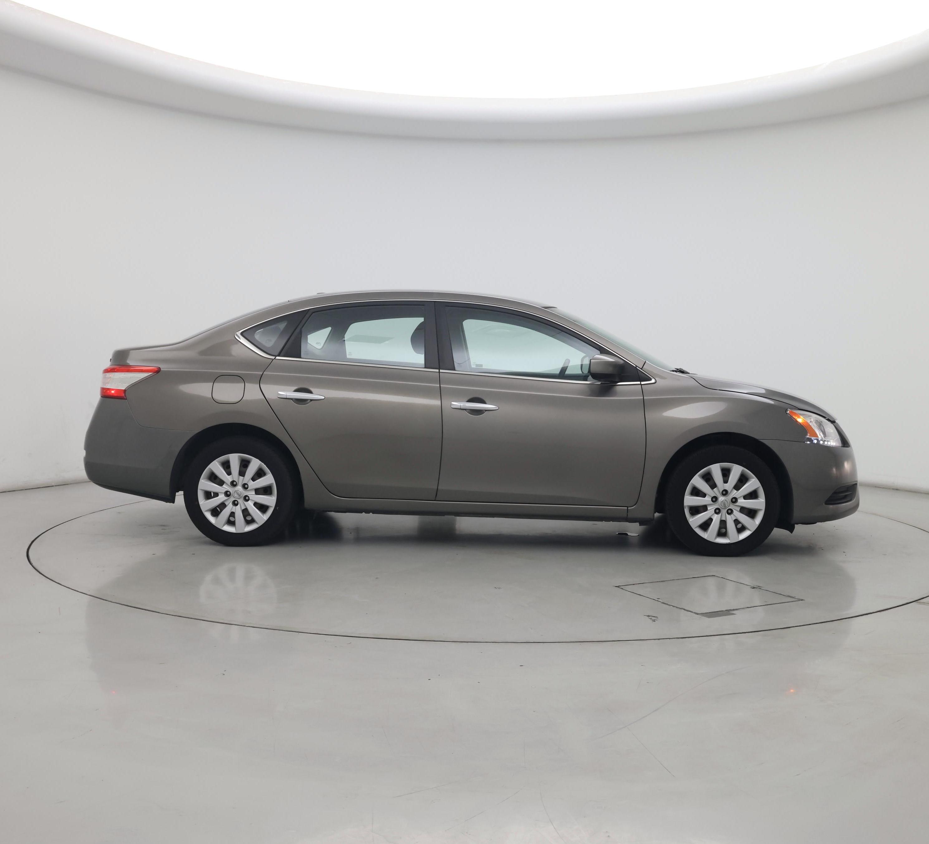 Thumbnail: 2015 Nissan Sentra - 7