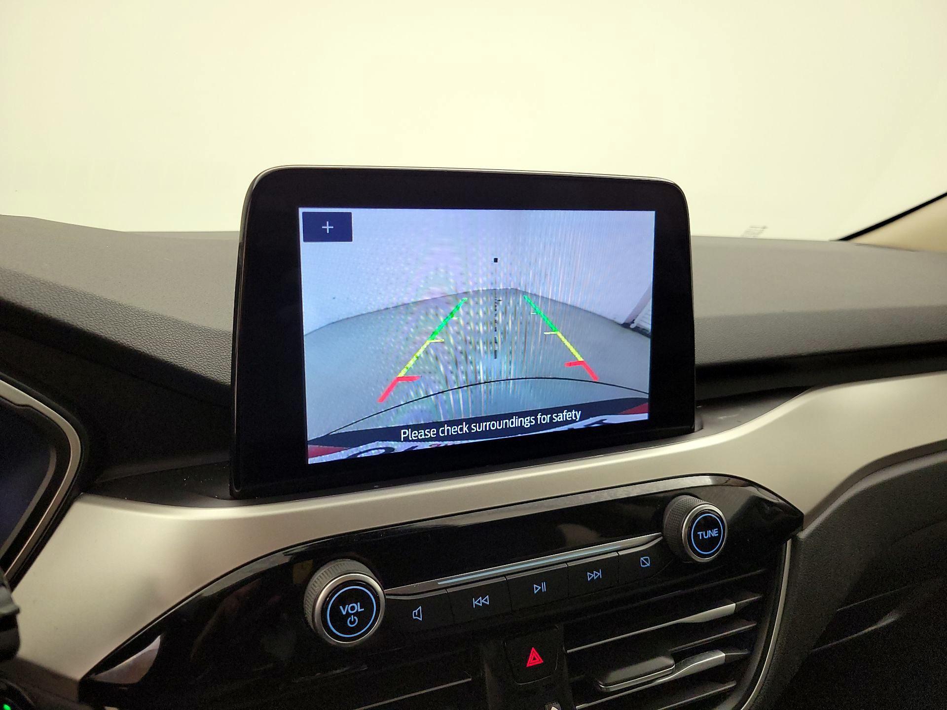 Thumbnail: 2020 Ford Escape - 14