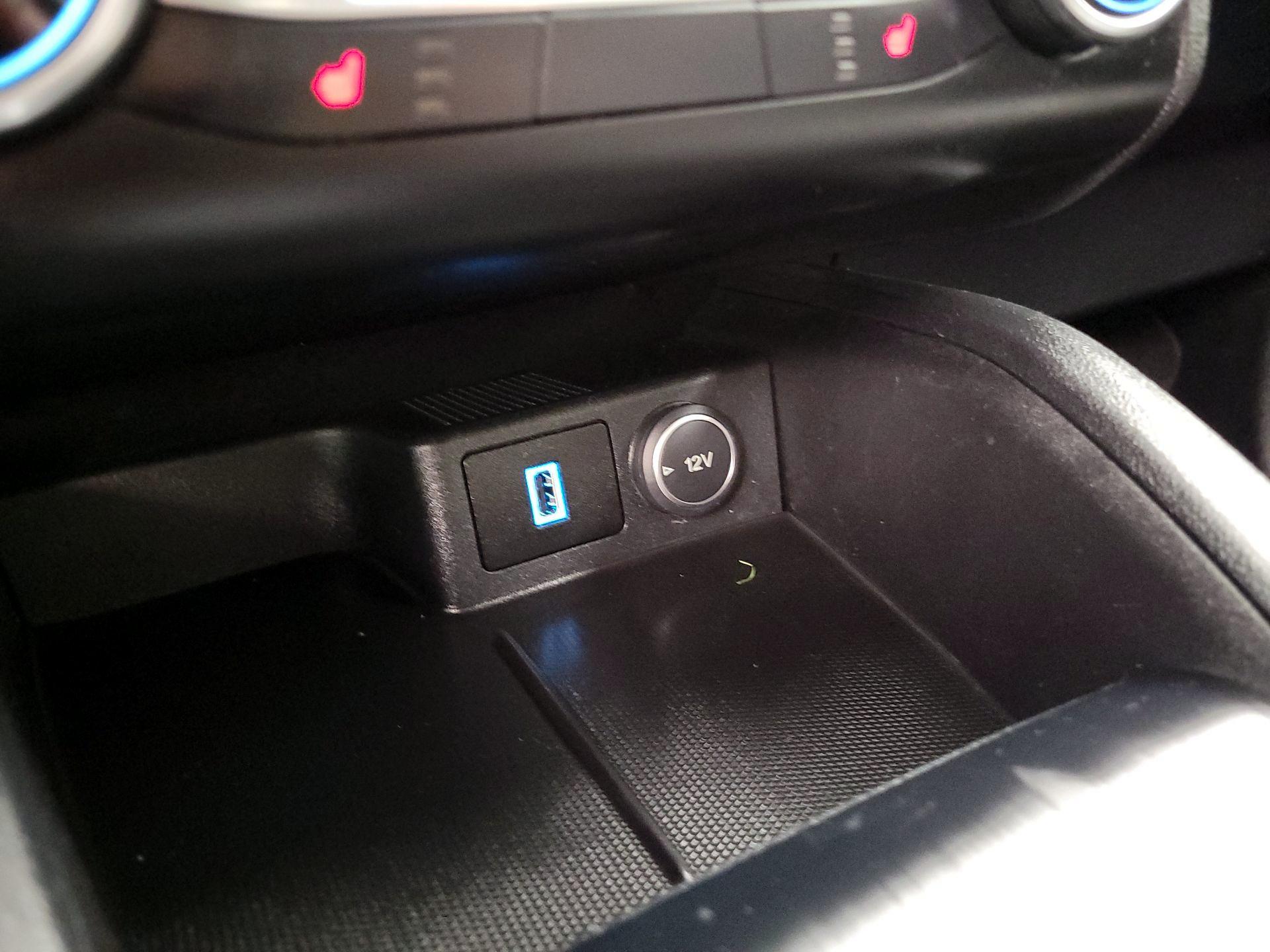 Thumbnail: 2020 Ford Escape - 18