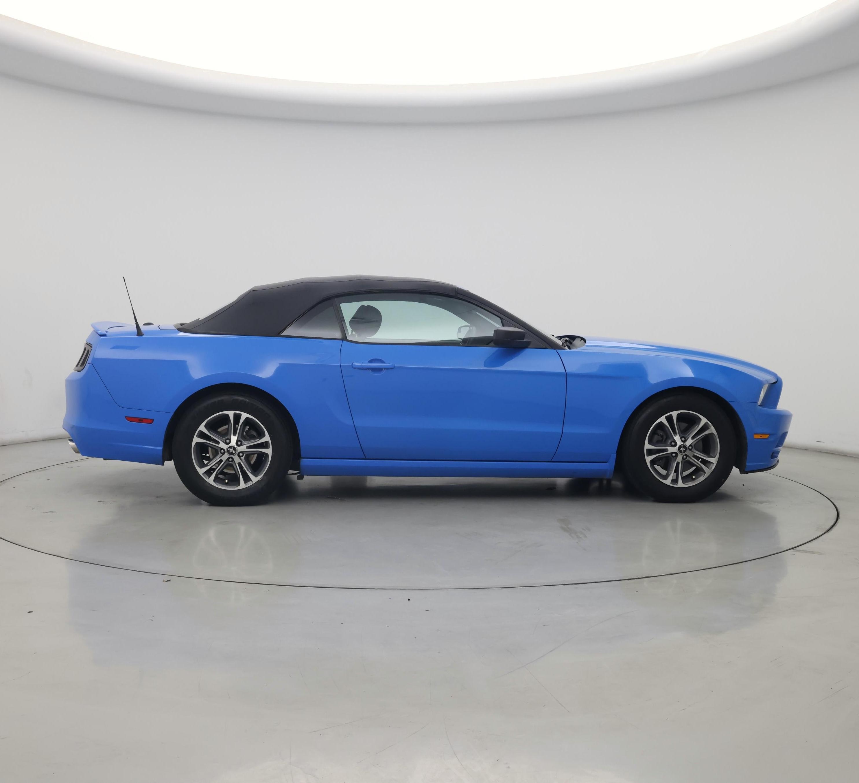 Thumbnail: 2014 Ford Mustang - 7