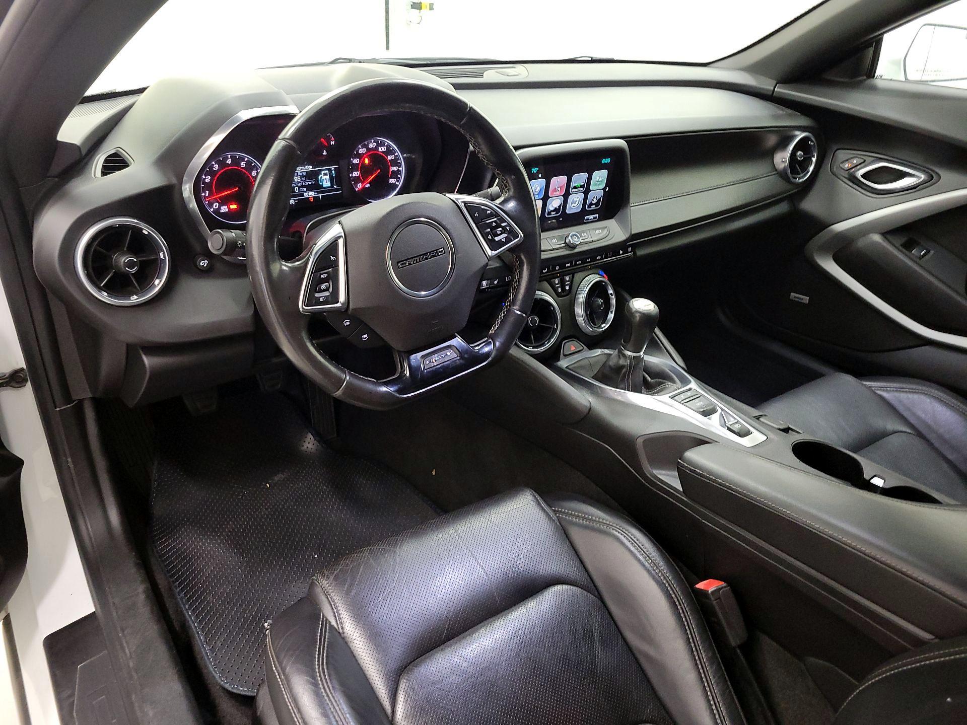 Thumbnail: 2017 Chevrolet Camaro - 9