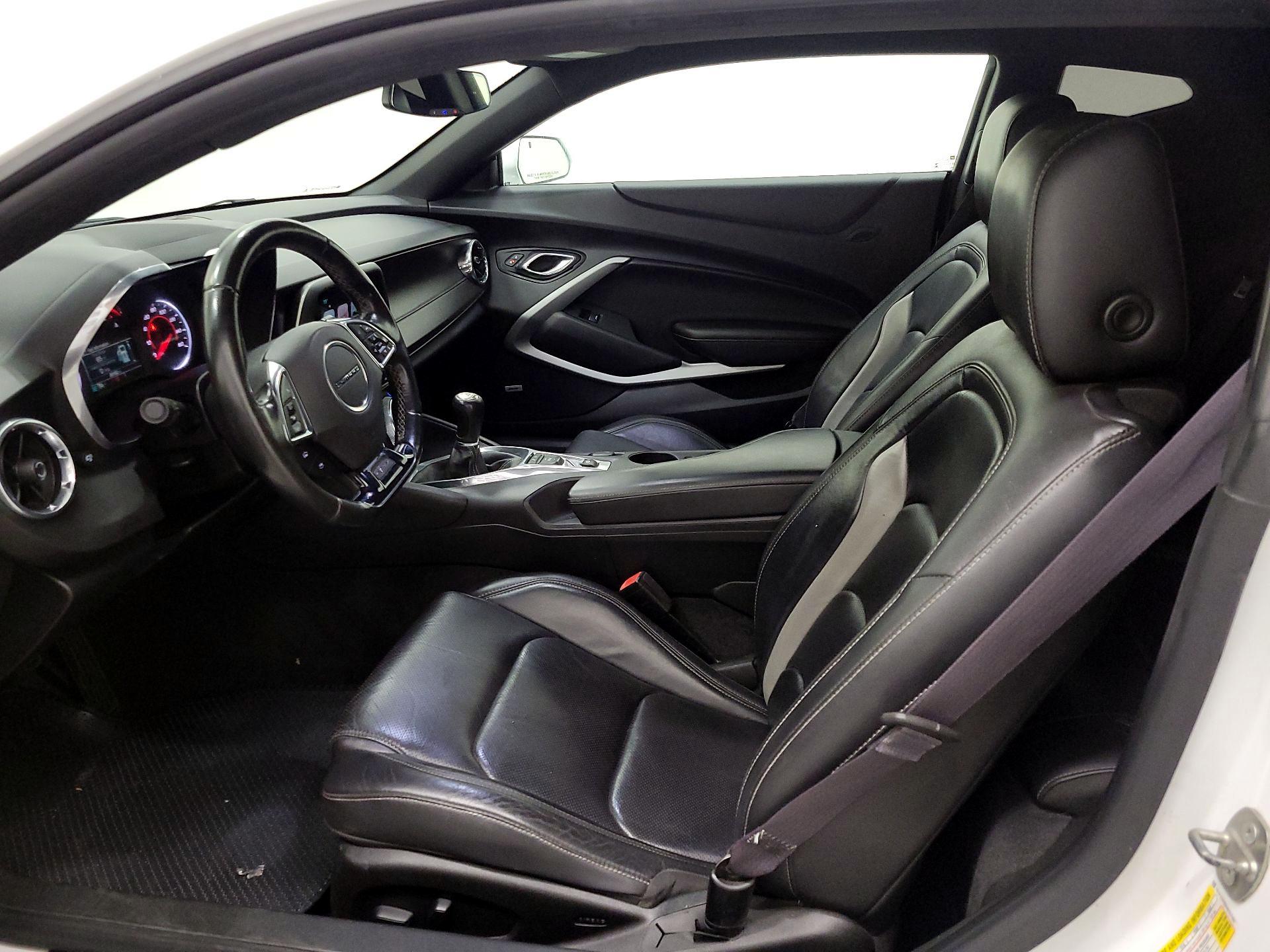 Thumbnail: 2017 Chevrolet Camaro - 11