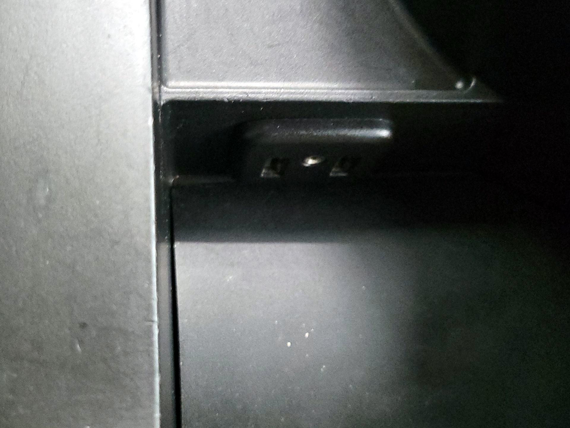 Thumbnail: 2017 Chevrolet Camaro - 17