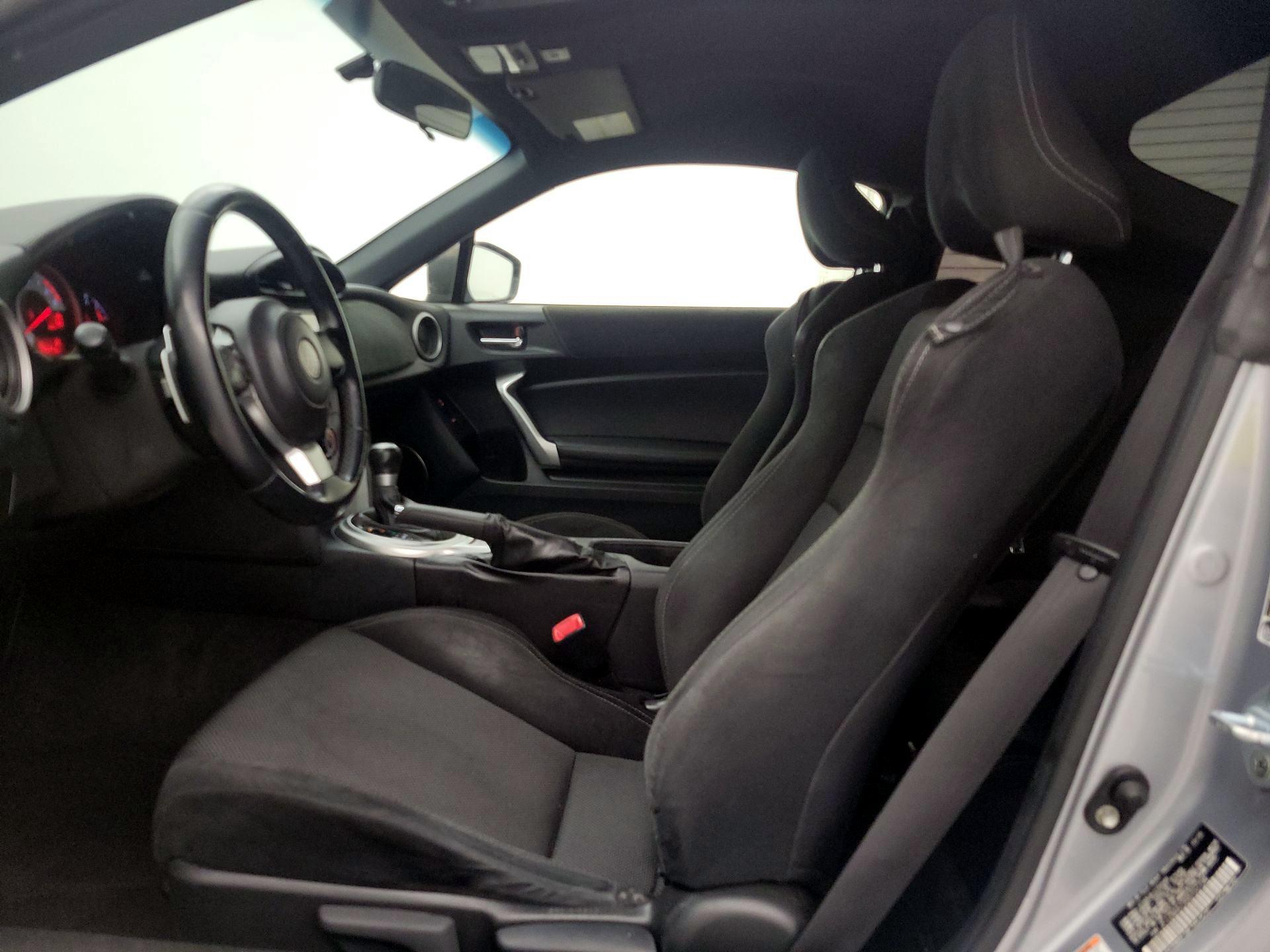 Thumbnail: 2017 Toyota 86 - 11