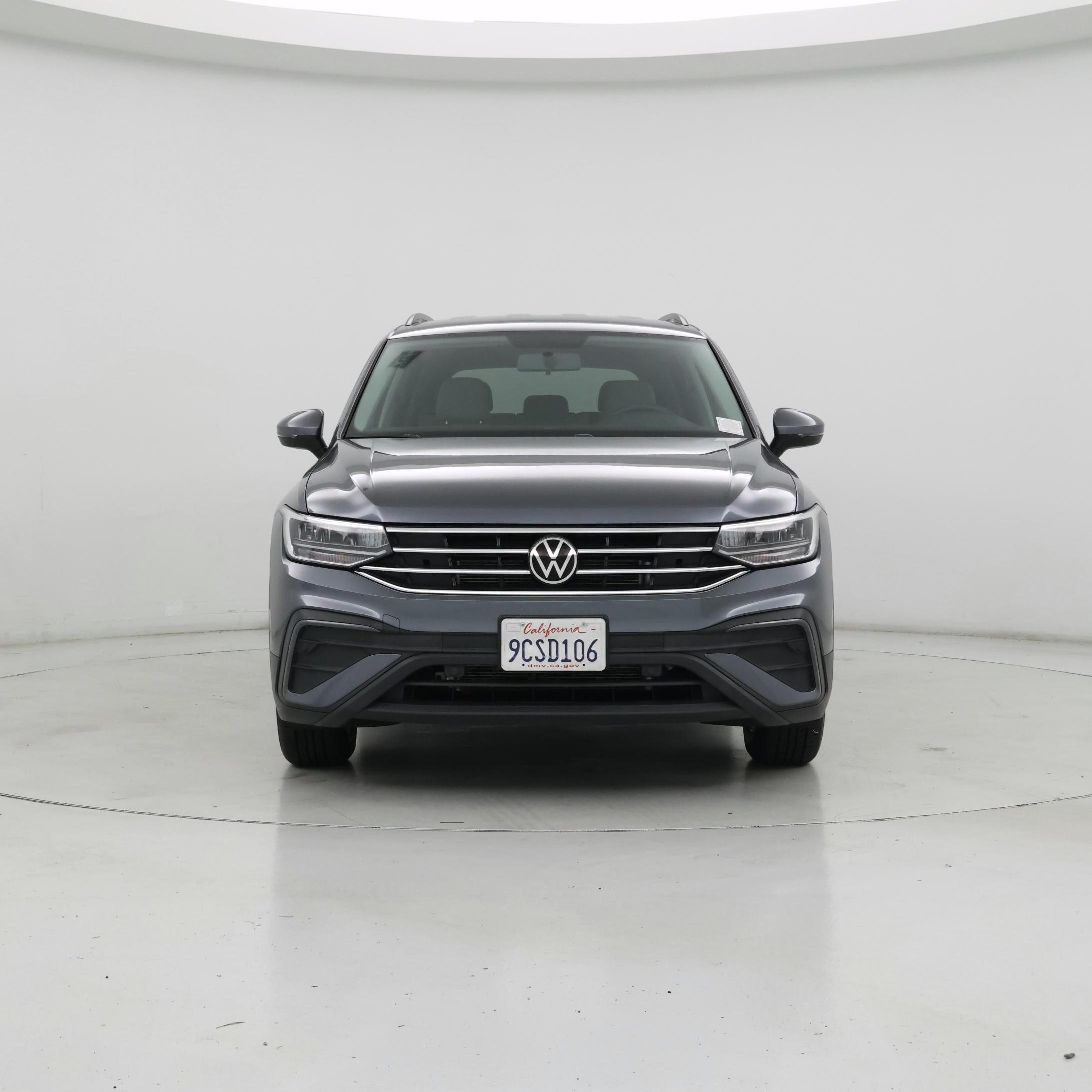 Thumbnail: 2022 Volkswagen Tiguan - 5