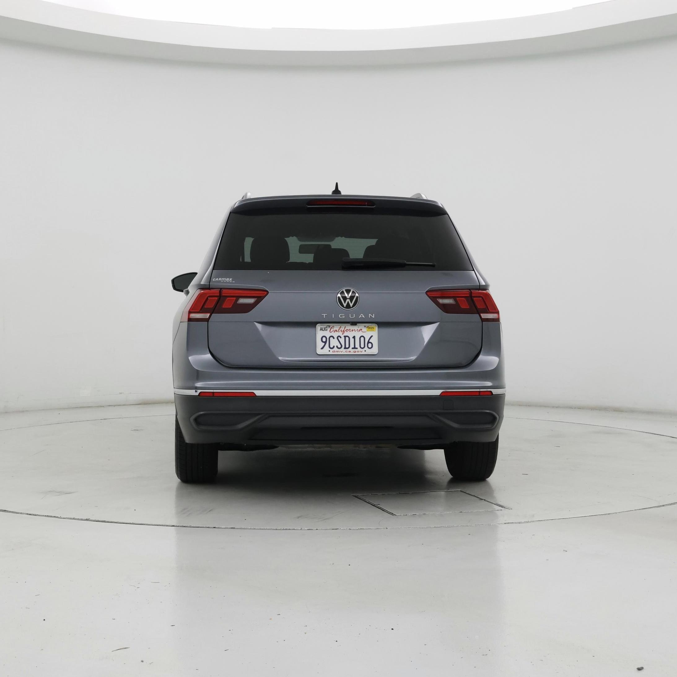 Thumbnail: 2022 Volkswagen Tiguan - 6