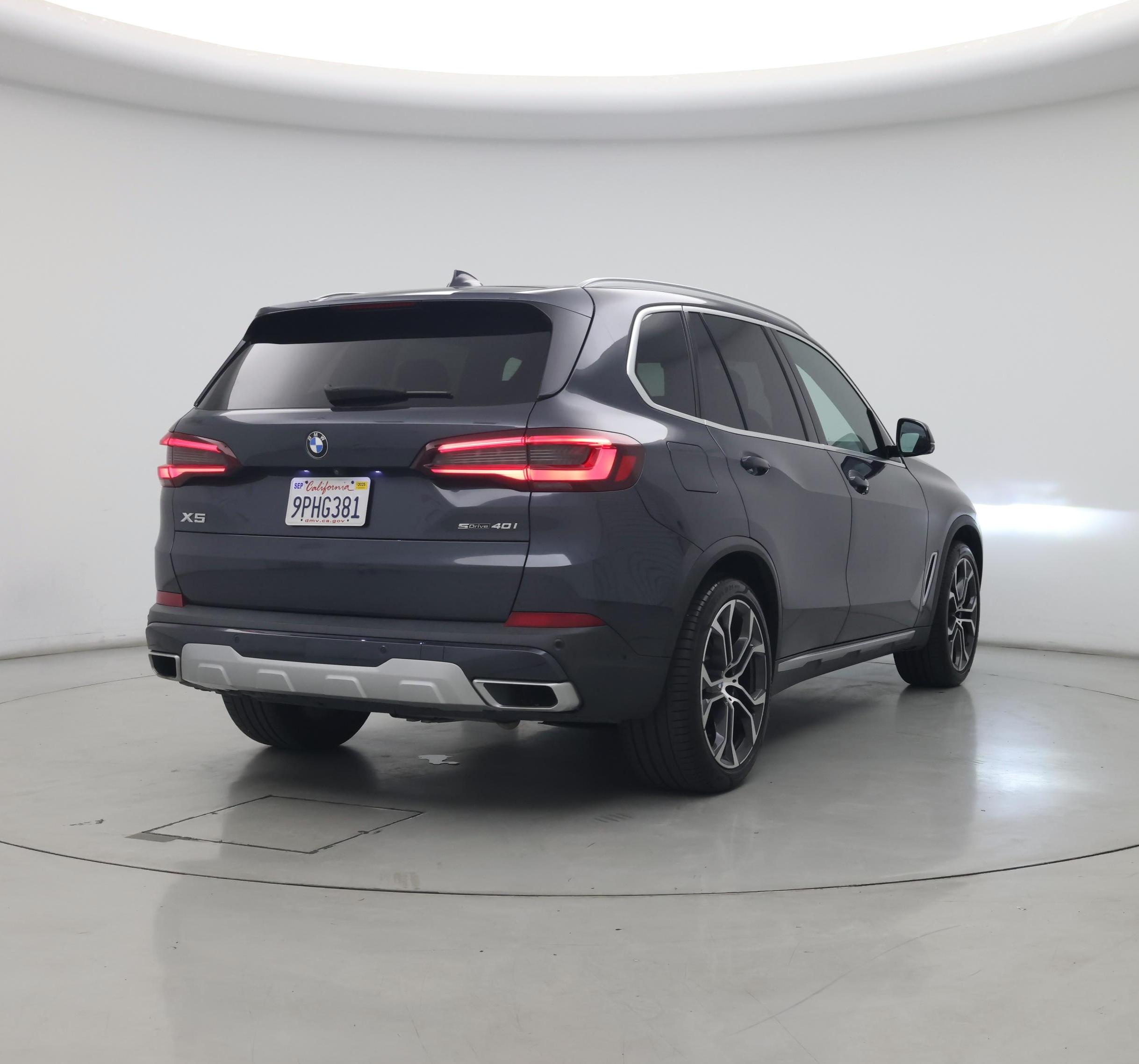 Thumbnail: 2022 BMW X5 - 8