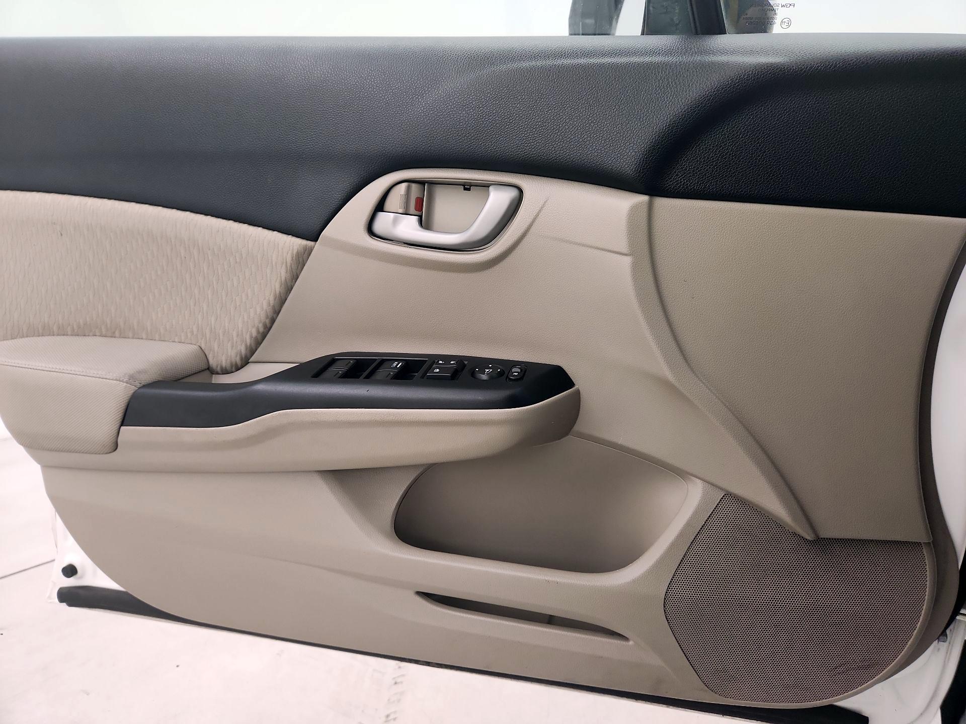 Thumbnail: 2014 Honda Civic - 12