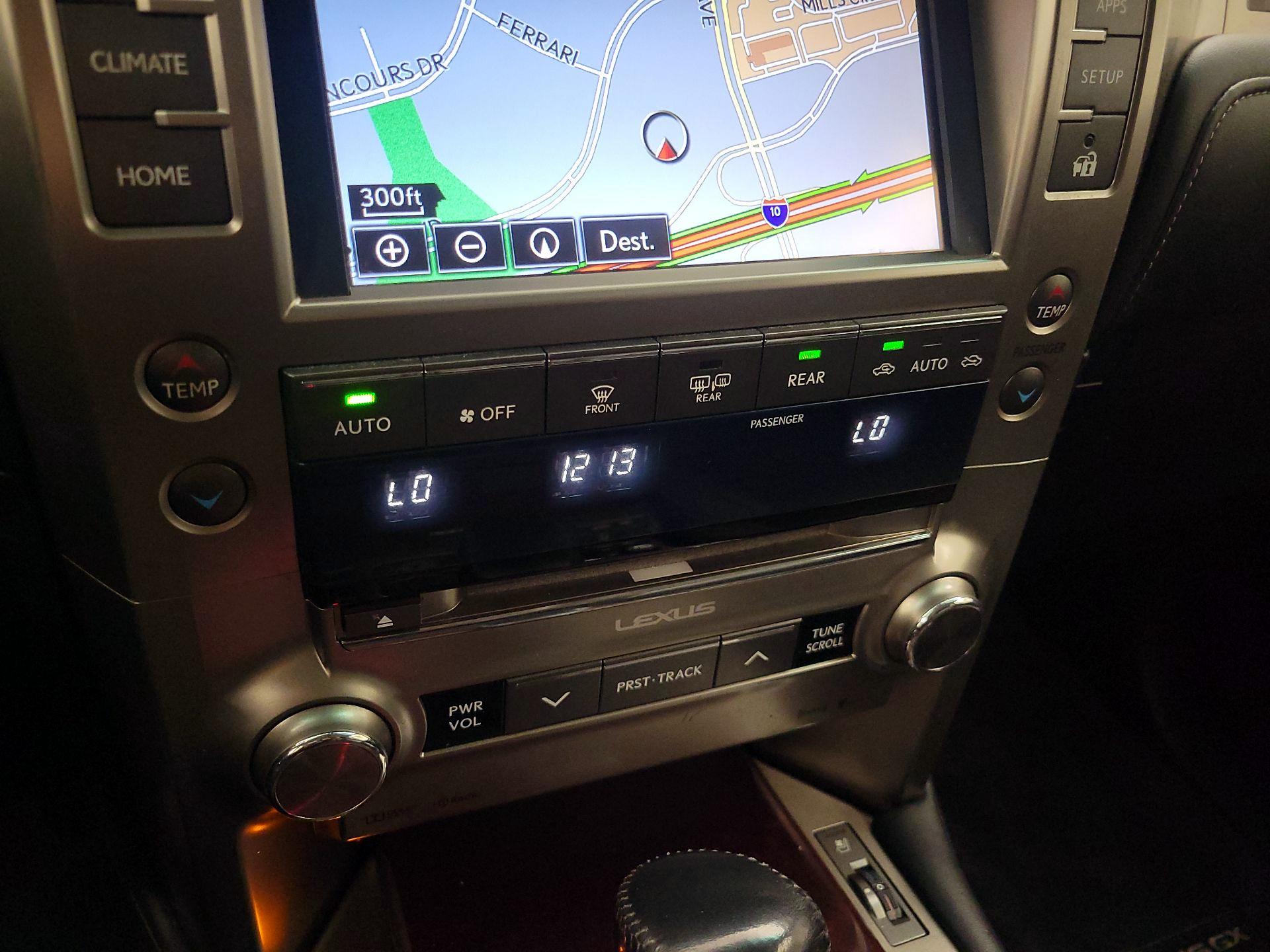 Thumbnail: 2015 Lexus GX - 17