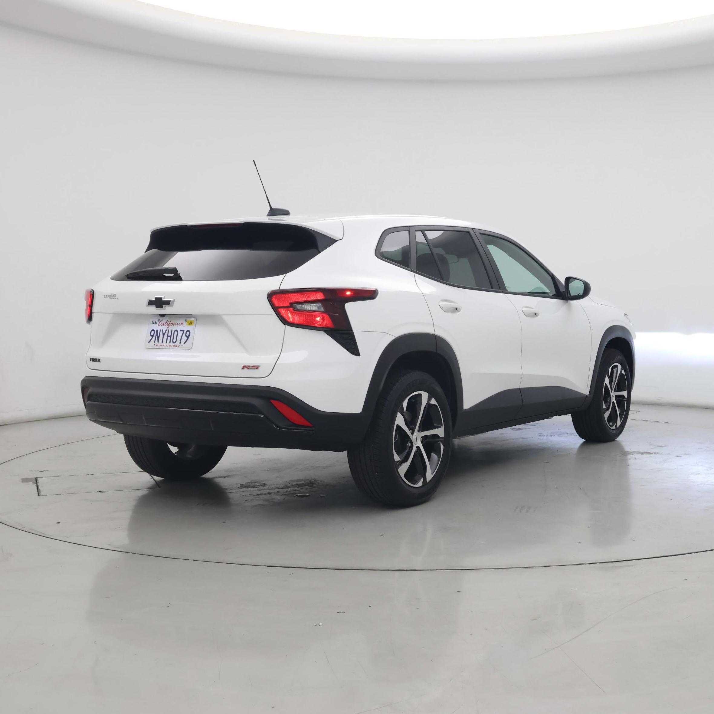 Thumbnail: 2024 Chevrolet Trax - 8