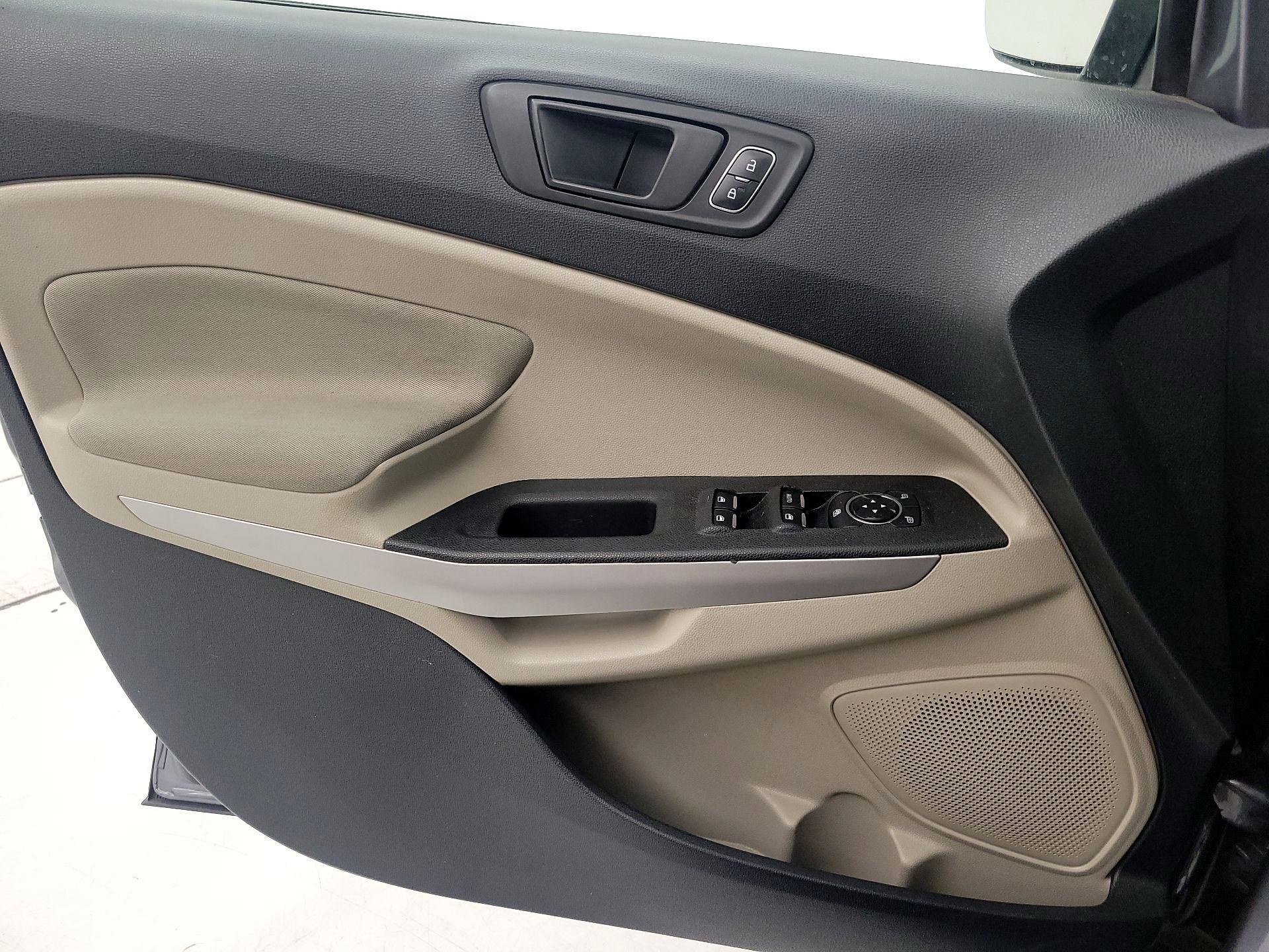 Thumbnail: 2019 Ford EcoSport - 12