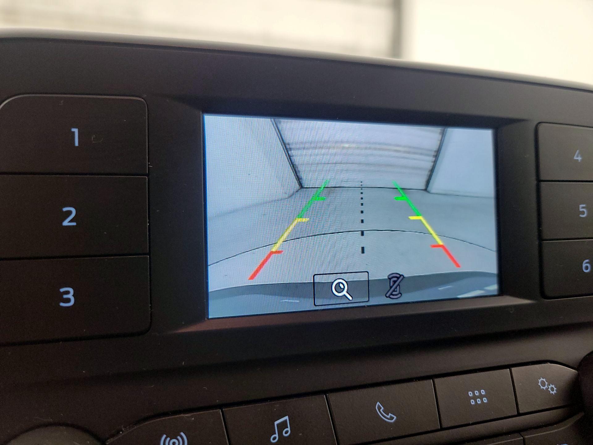 Thumbnail: 2019 Ford EcoSport - 14