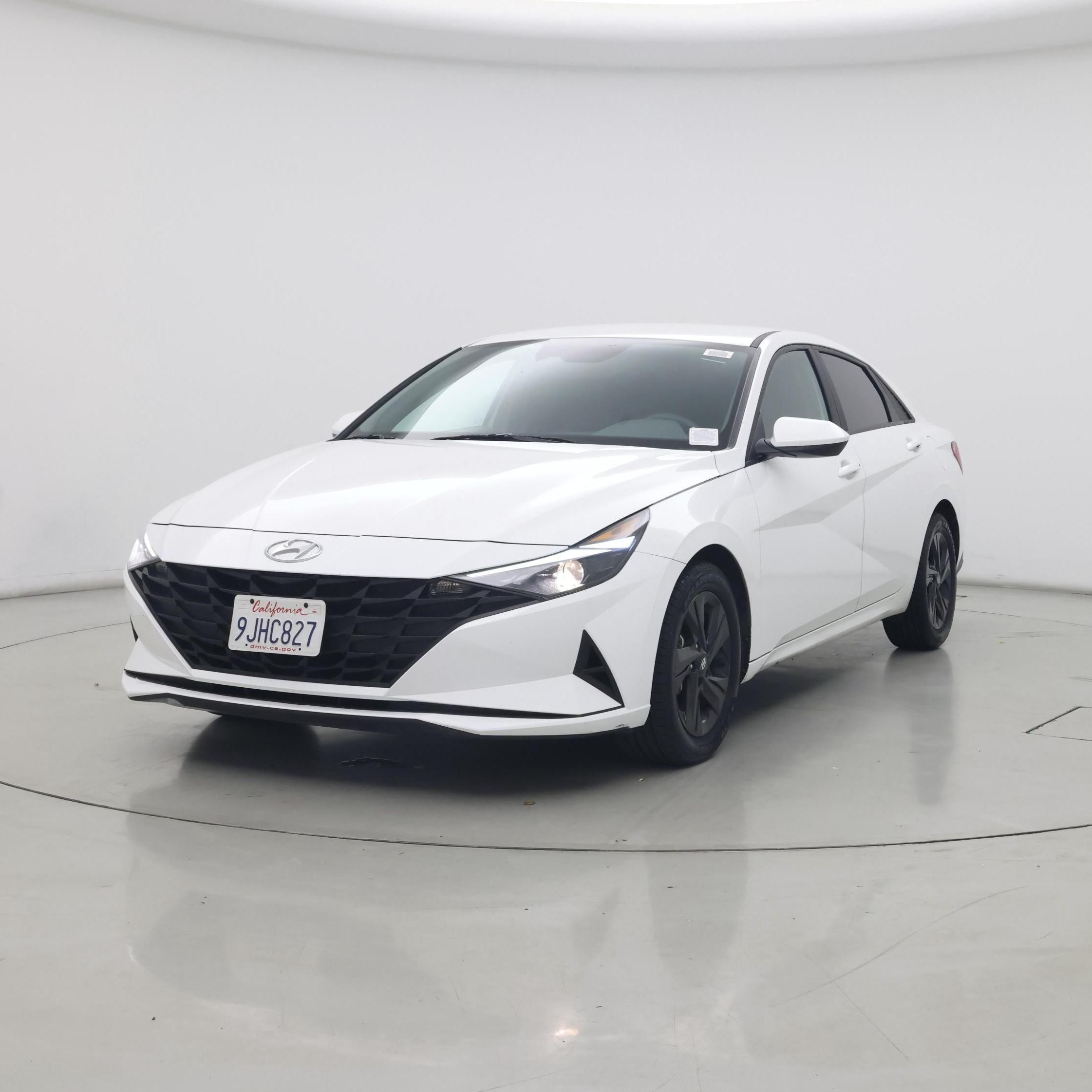 Thumbnail: 2023 Hyundai Elantra - 4