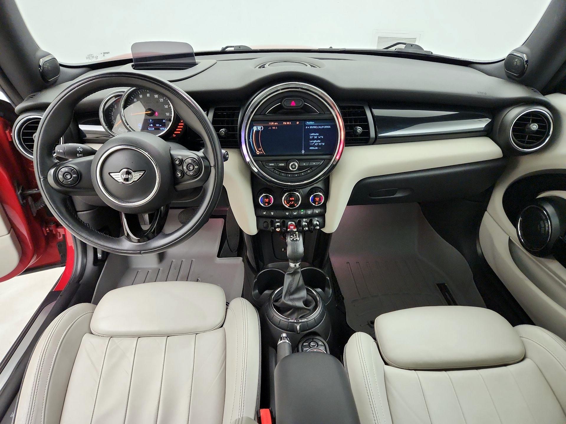 Thumbnail: 2015 MINI Cooper Hardtop - 9