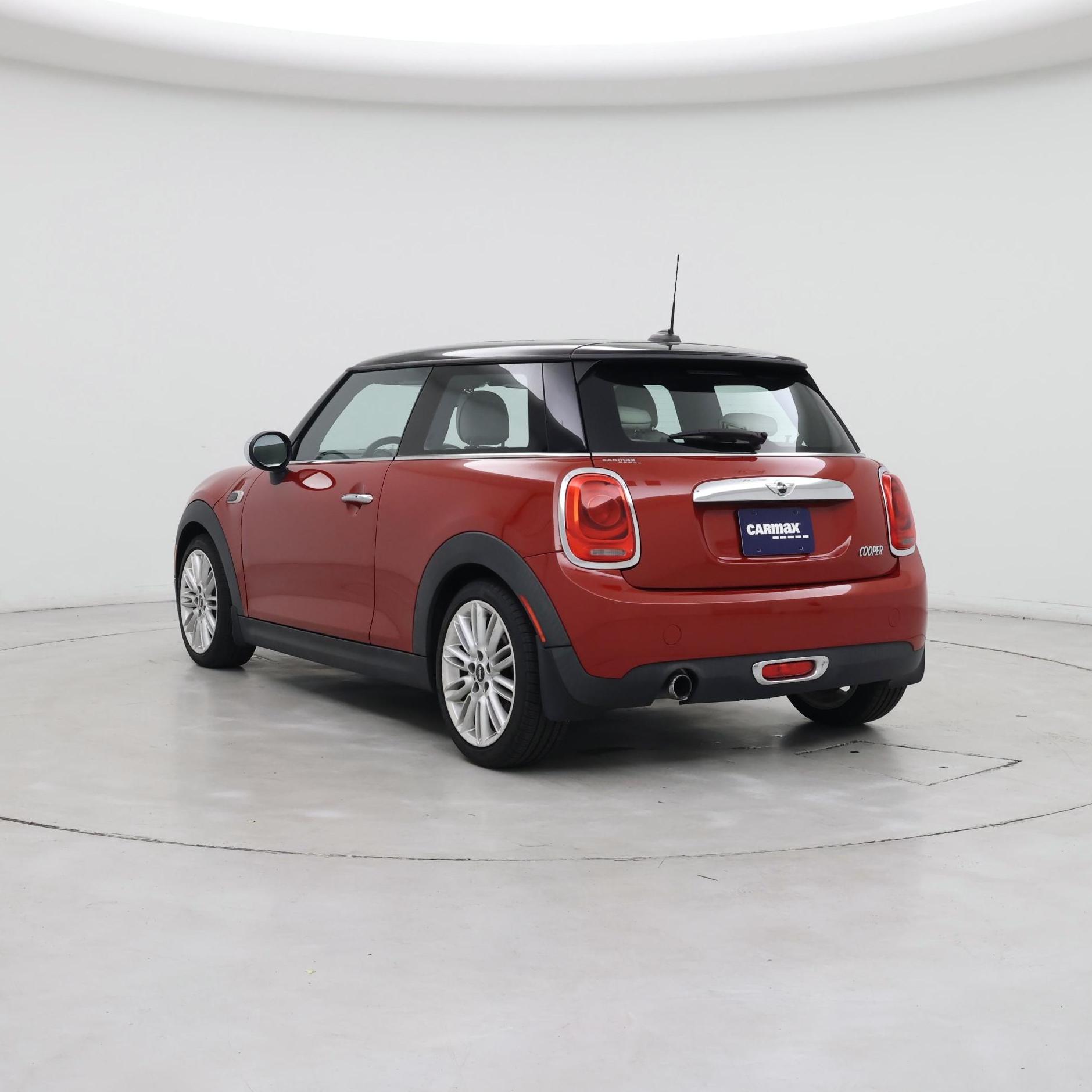 Thumbnail: 2015 MINI Cooper Hardtop - 2
