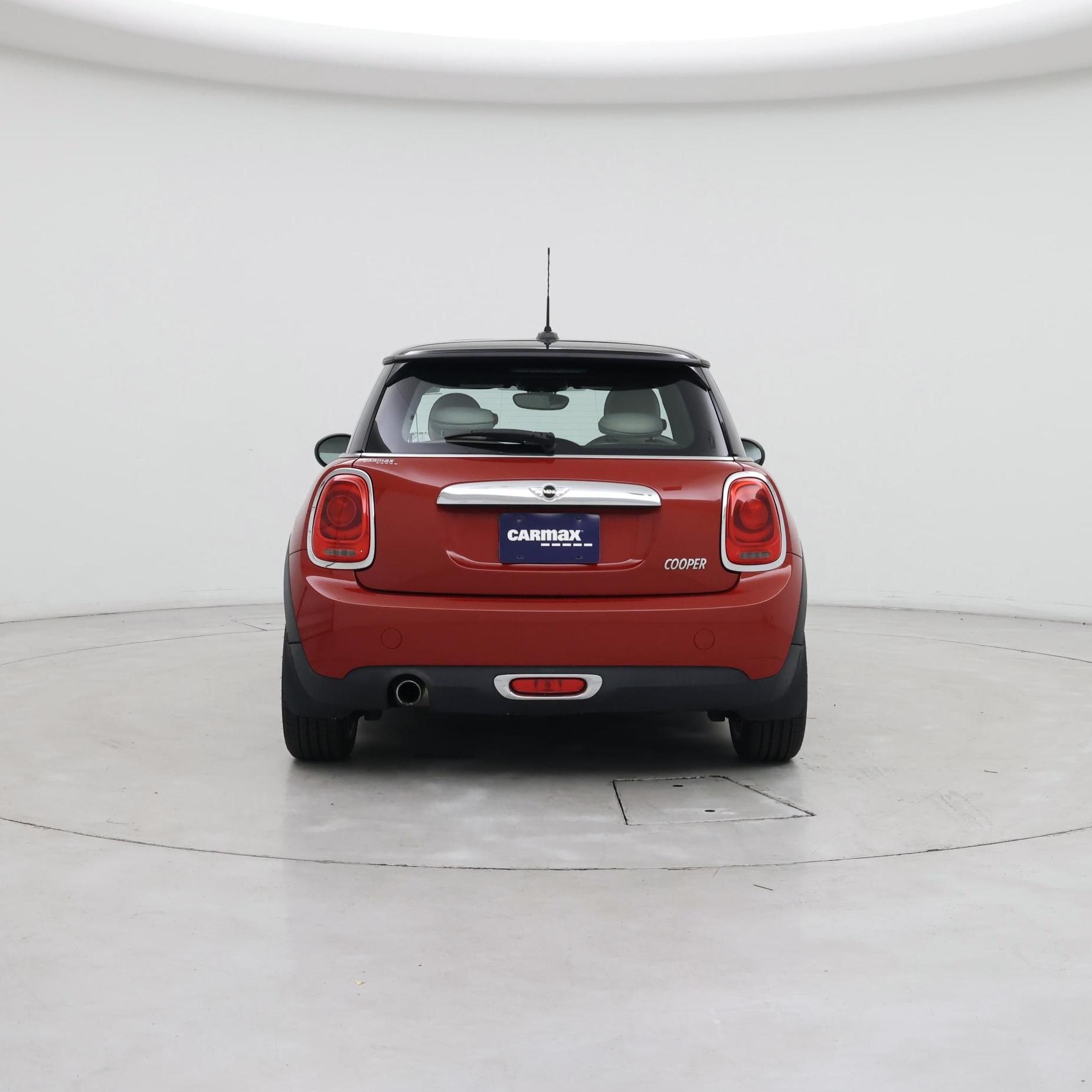 Thumbnail: 2015 MINI Cooper Hardtop - 6