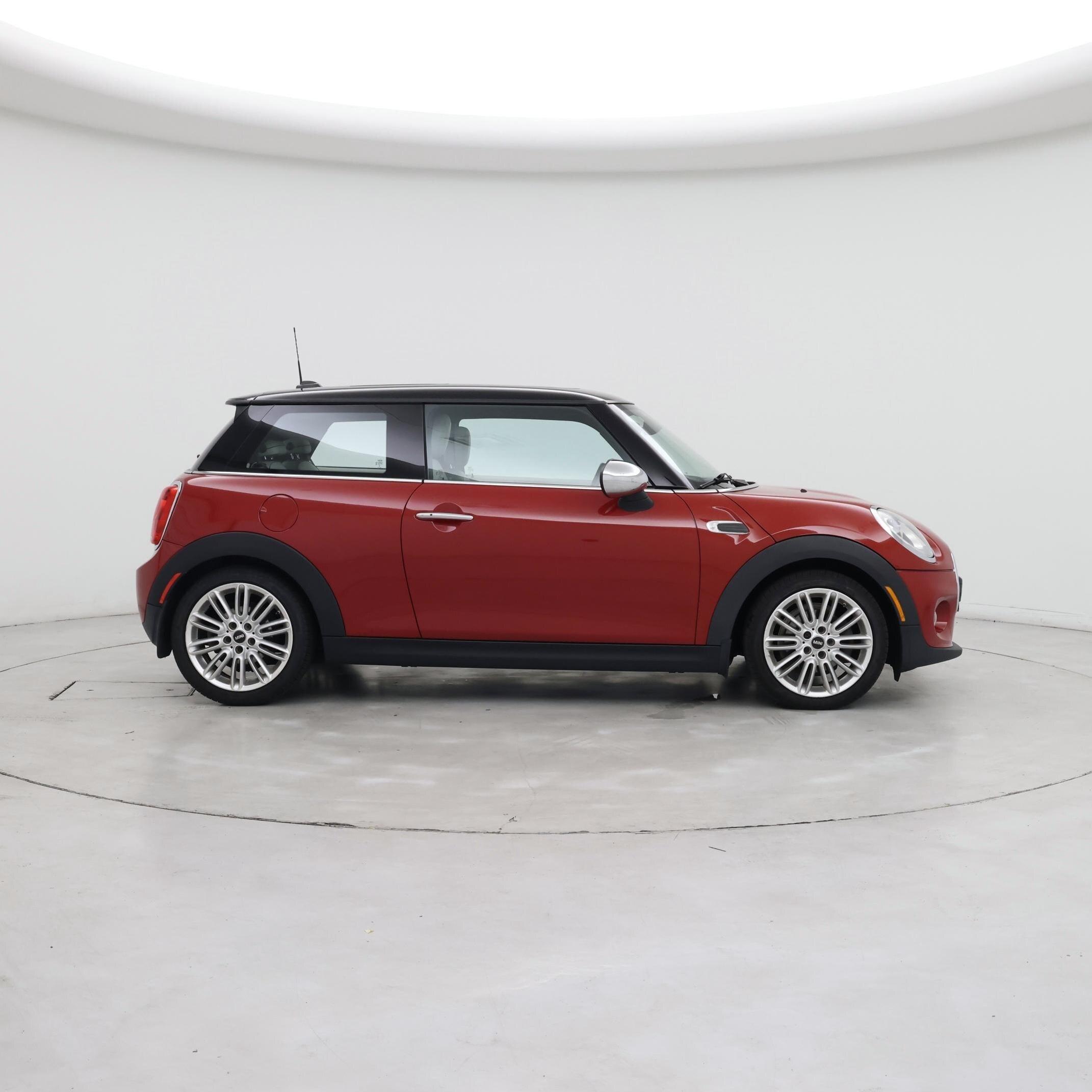 Thumbnail: 2015 MINI Cooper Hardtop - 7