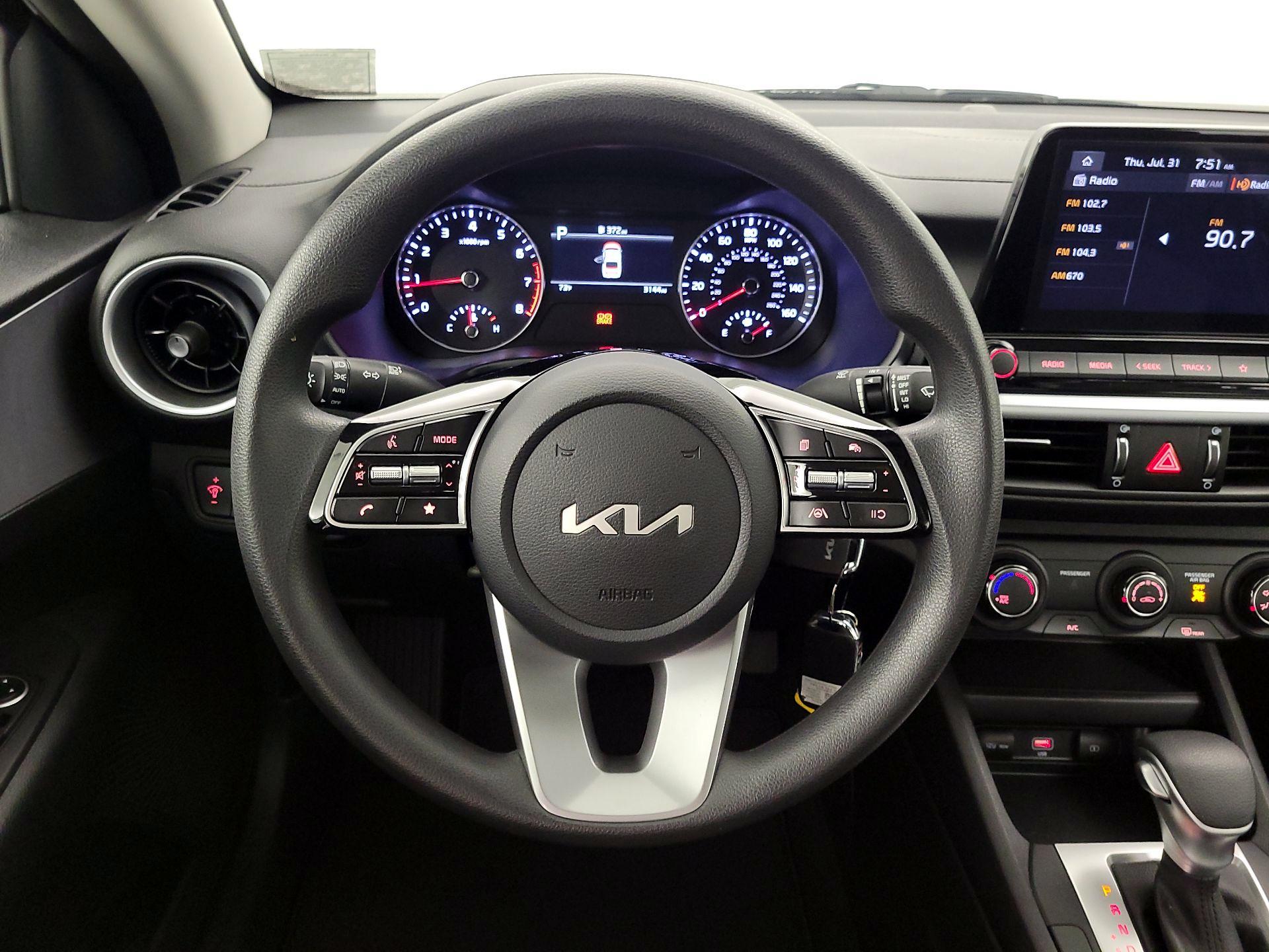 Thumbnail: 2024 Kia Forte - 10