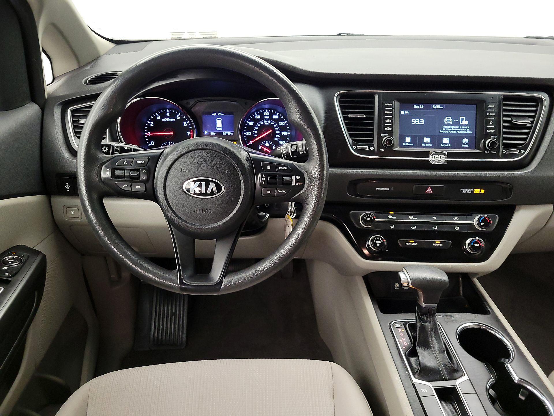 Thumbnail: 2019 Kia Sedona - 10