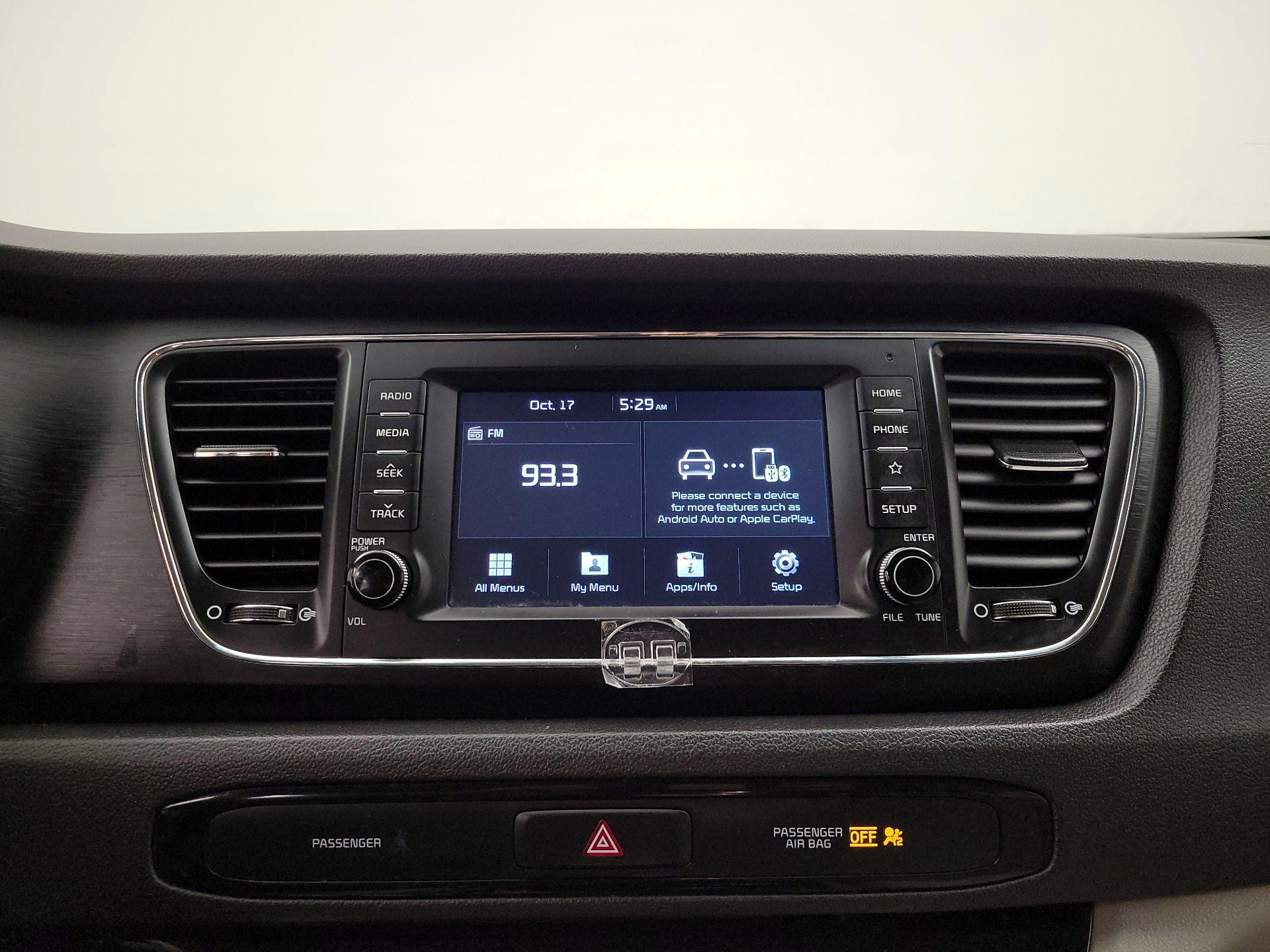 Thumbnail: 2019 Kia Sedona - 15