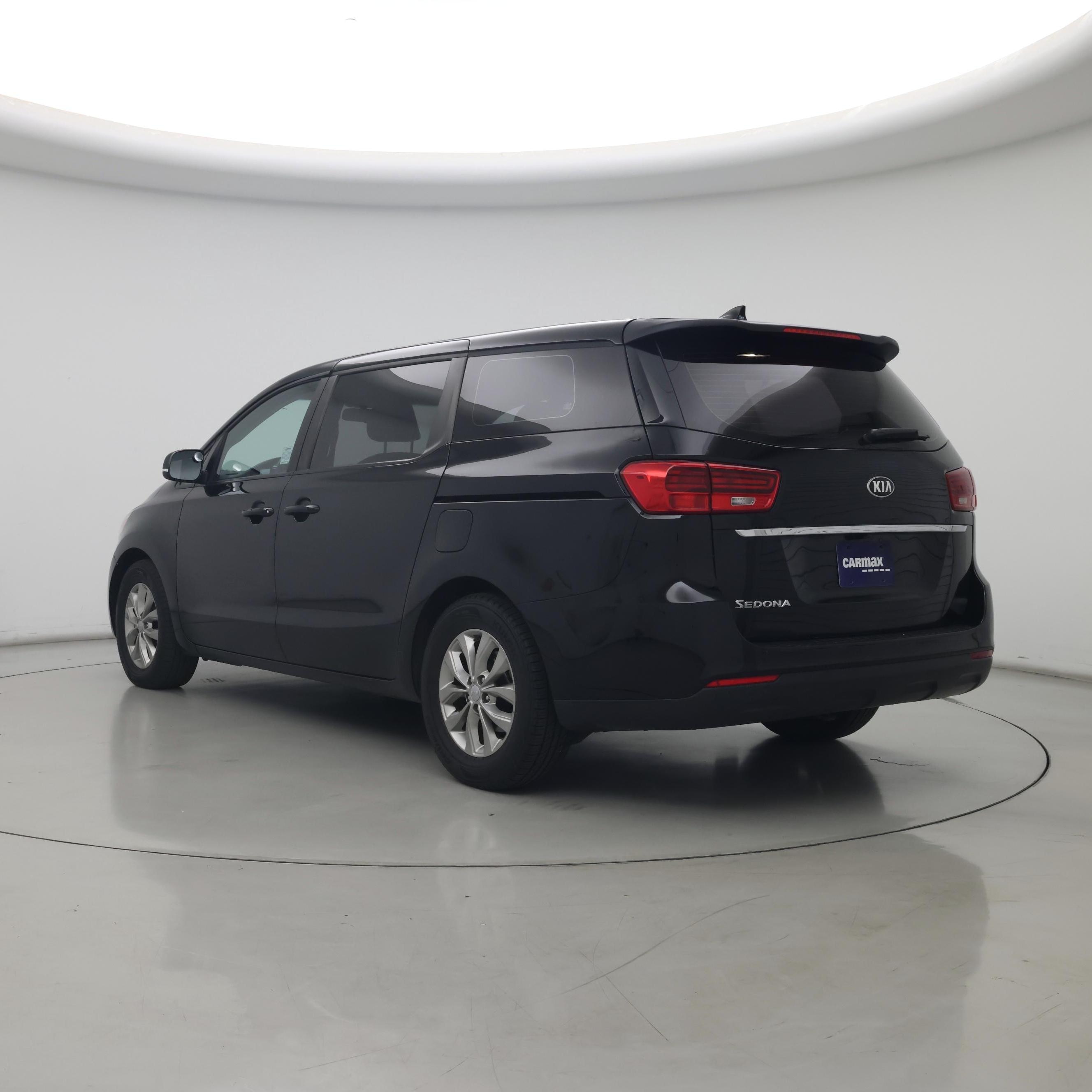 Thumbnail: 2019 Kia Sedona - 2