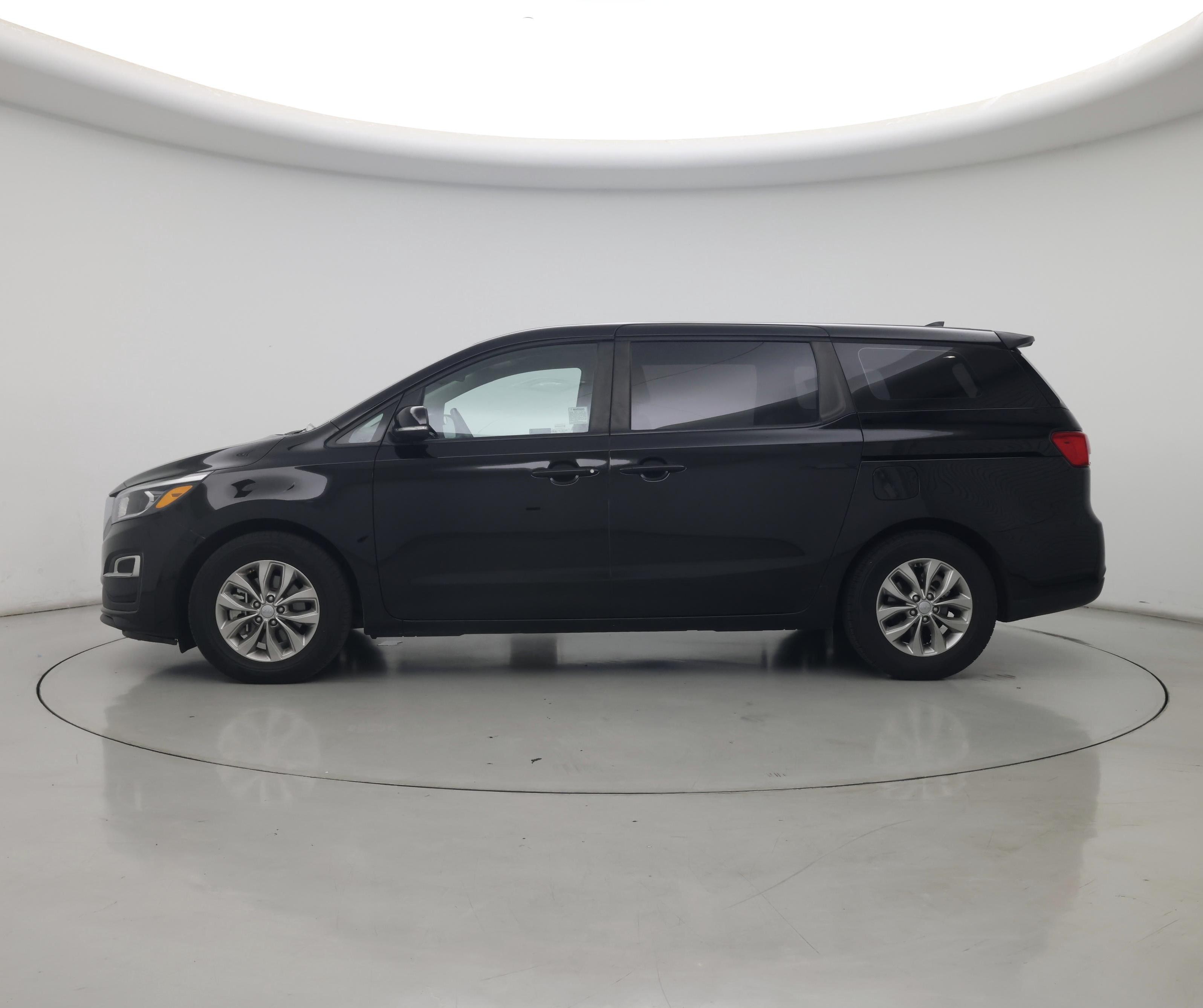 Thumbnail: 2019 Kia Sedona - 3