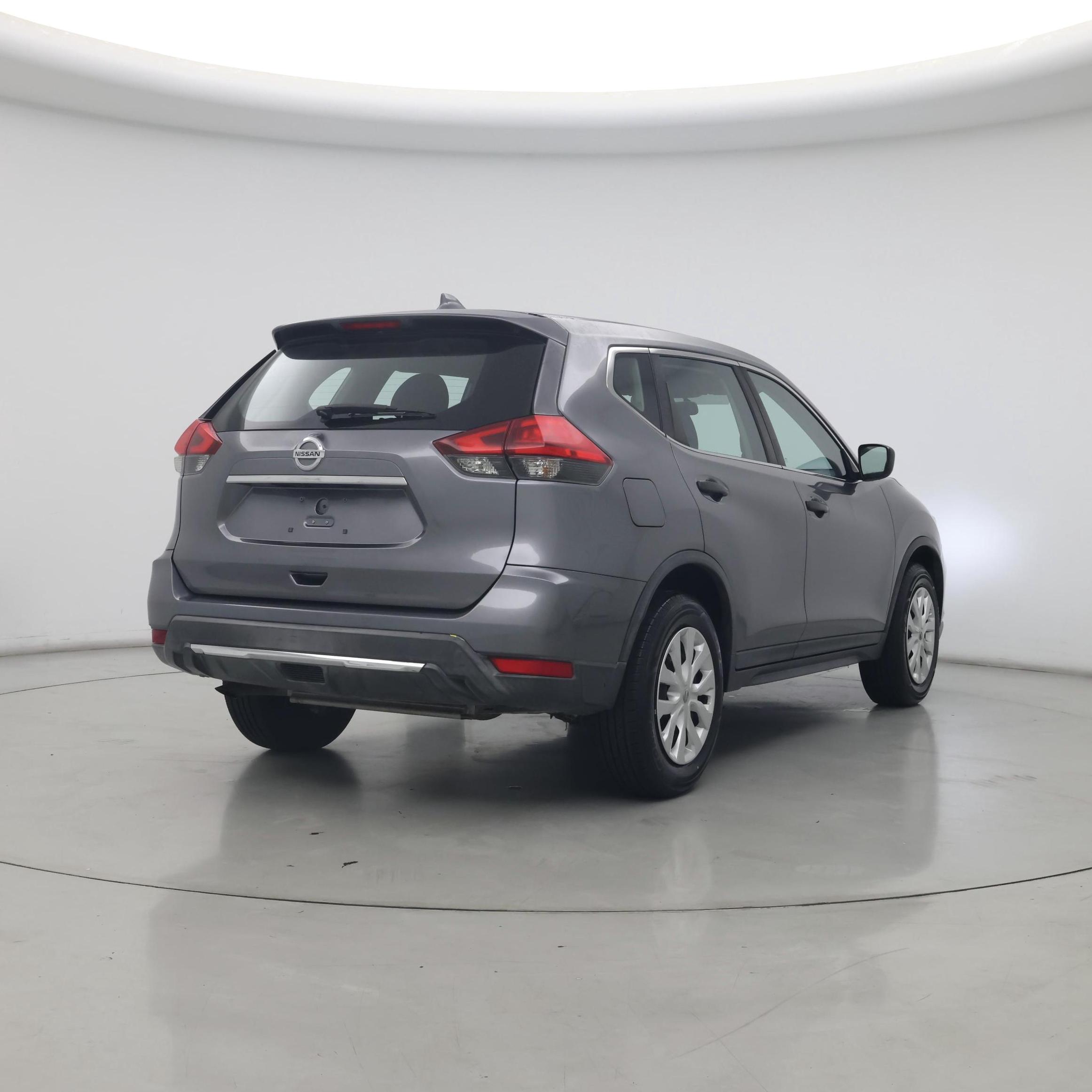 Thumbnail: 2017 Nissan Rogue - 8