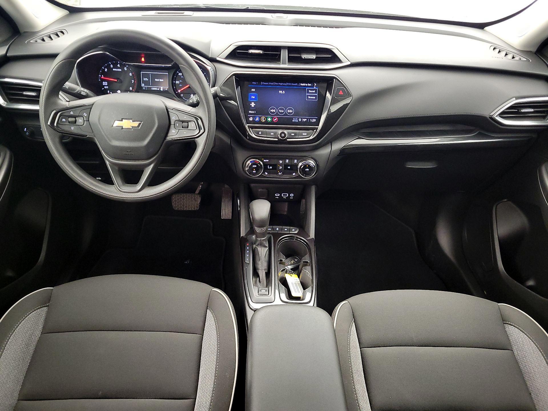 Thumbnail: 2023 Chevrolet TrailBlazer - 9