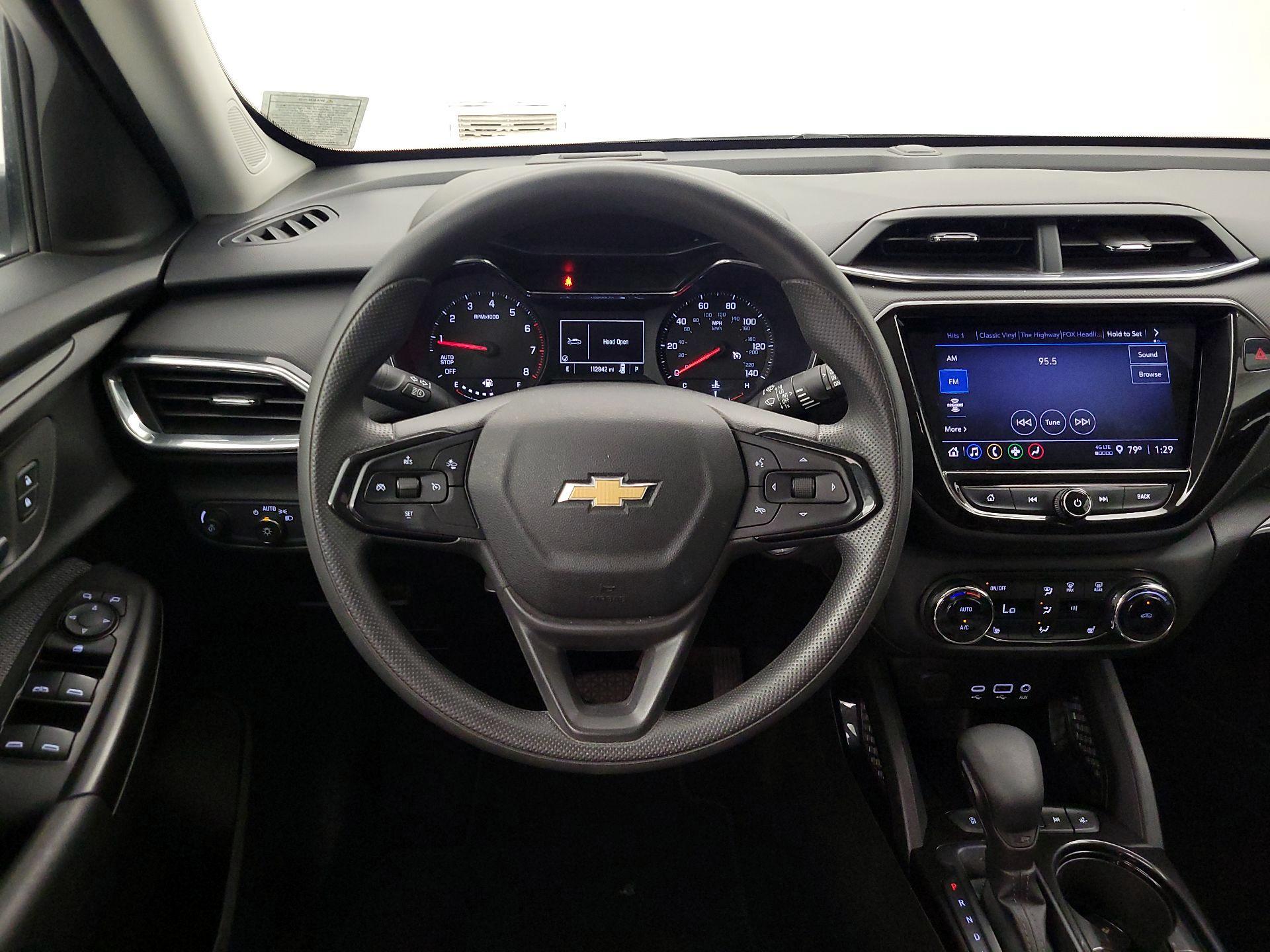 Thumbnail: 2023 Chevrolet TrailBlazer - 10