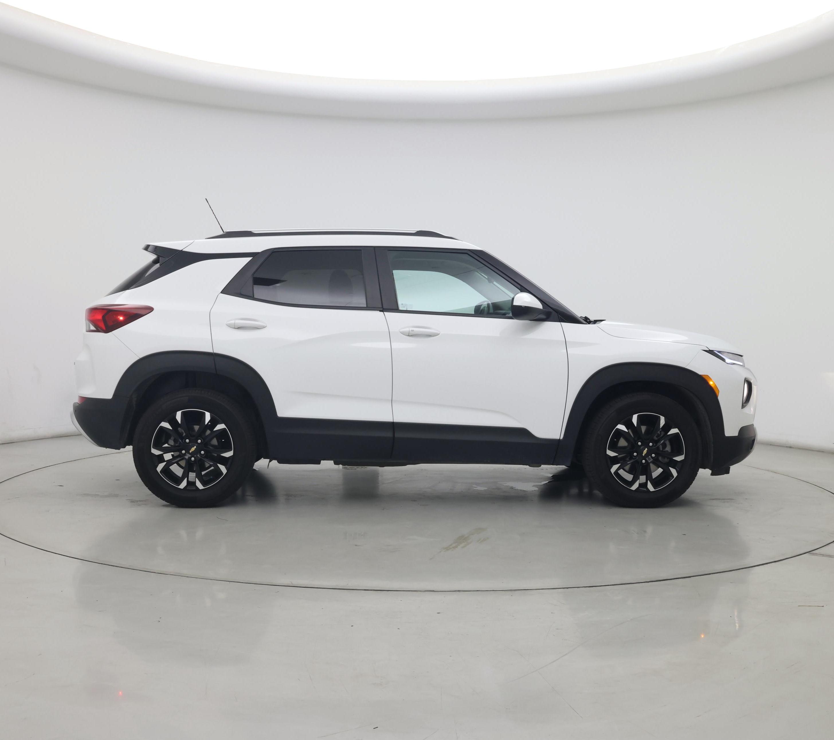 Thumbnail: 2023 Chevrolet TrailBlazer - 7