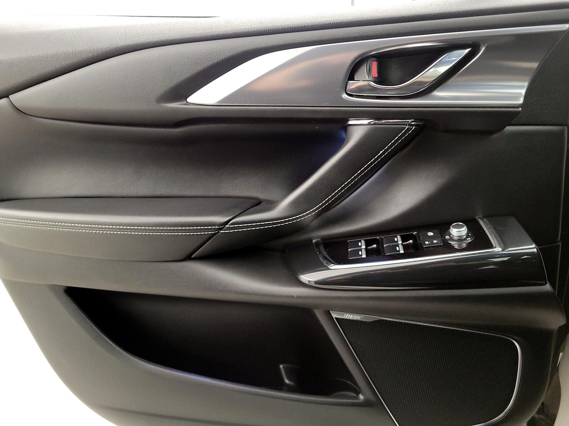 Thumbnail: 2022 Mazda CX-9 - 12
