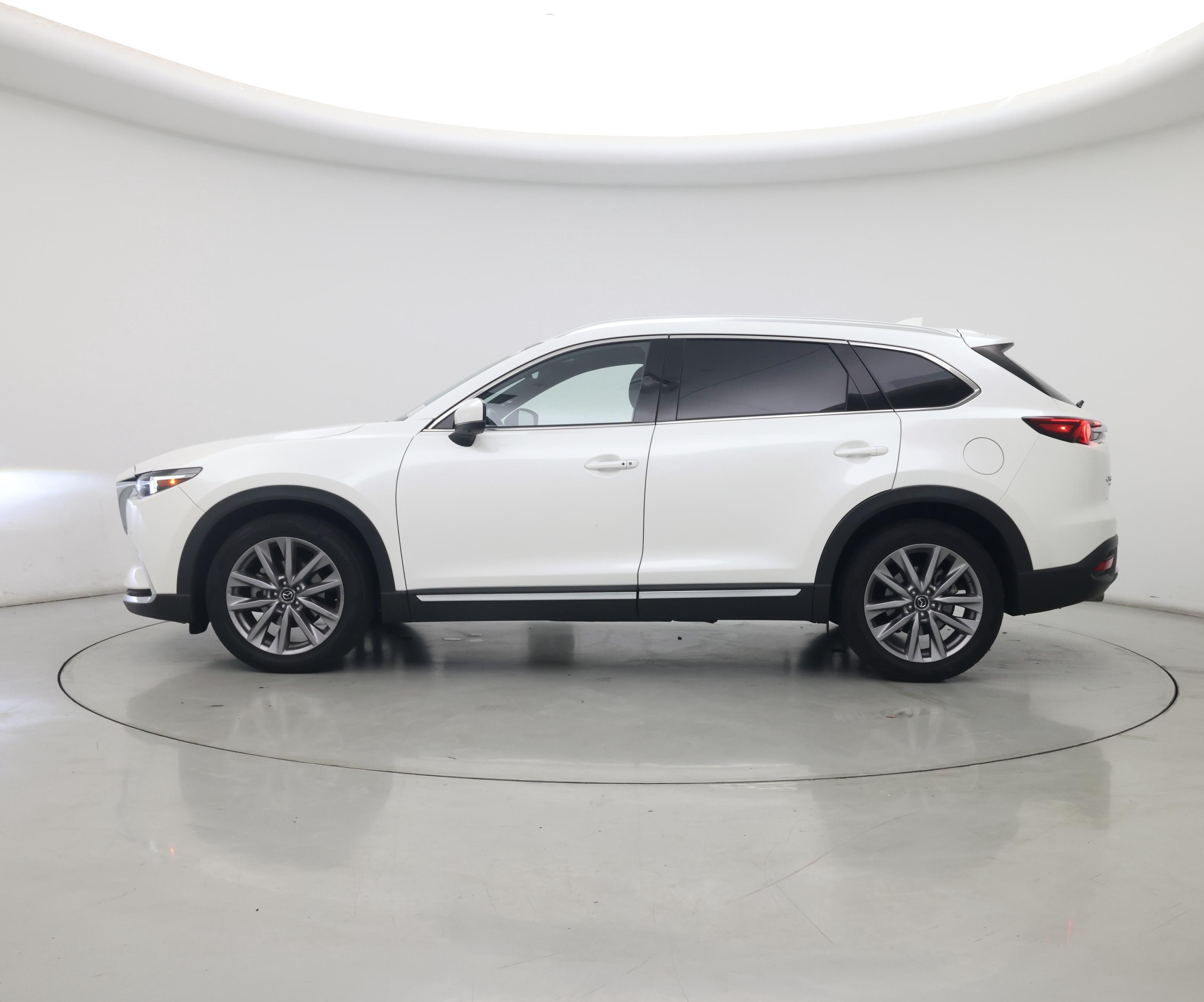 Thumbnail: 2022 Mazda CX-9 - 3