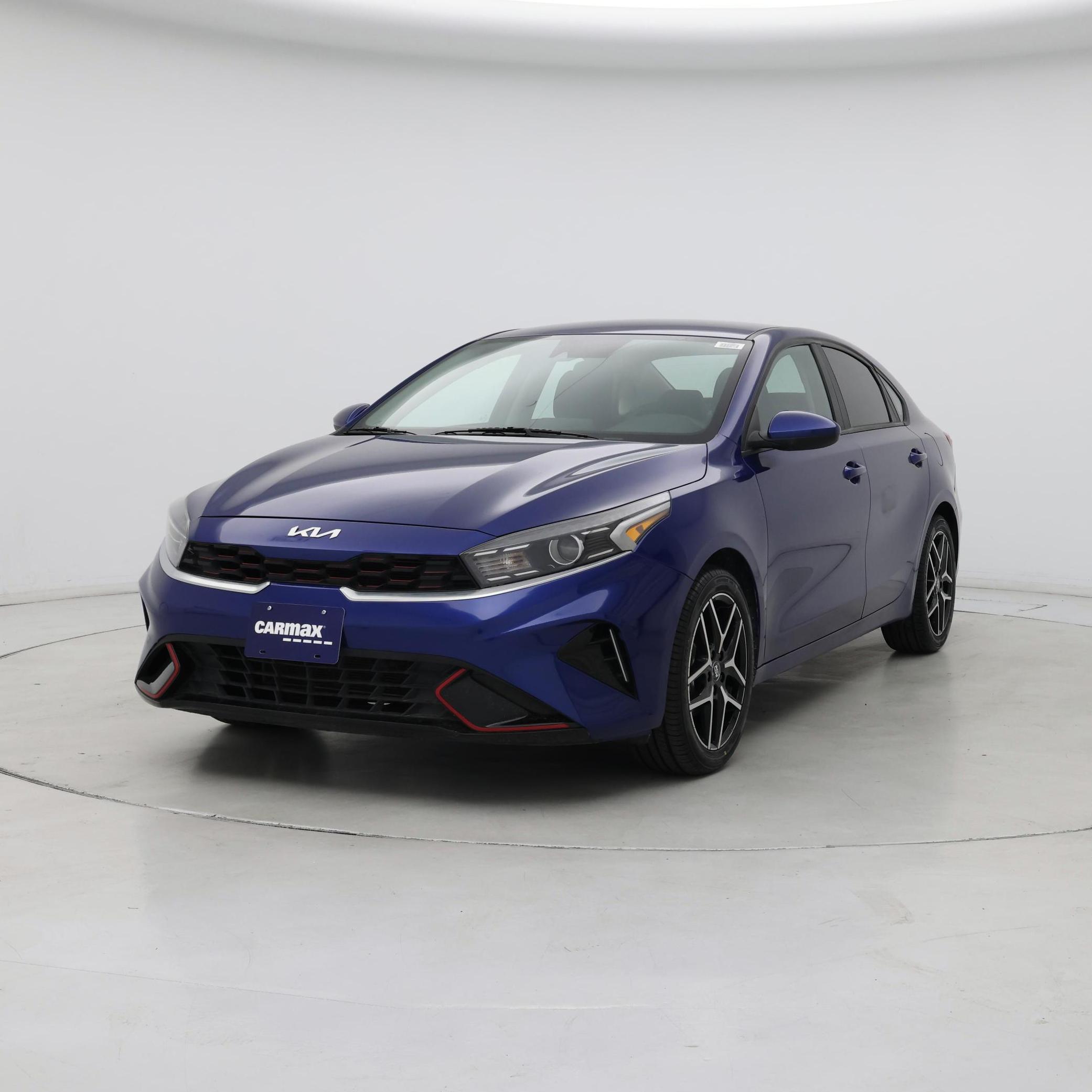 Thumbnail: 2023 Kia Forte - 4