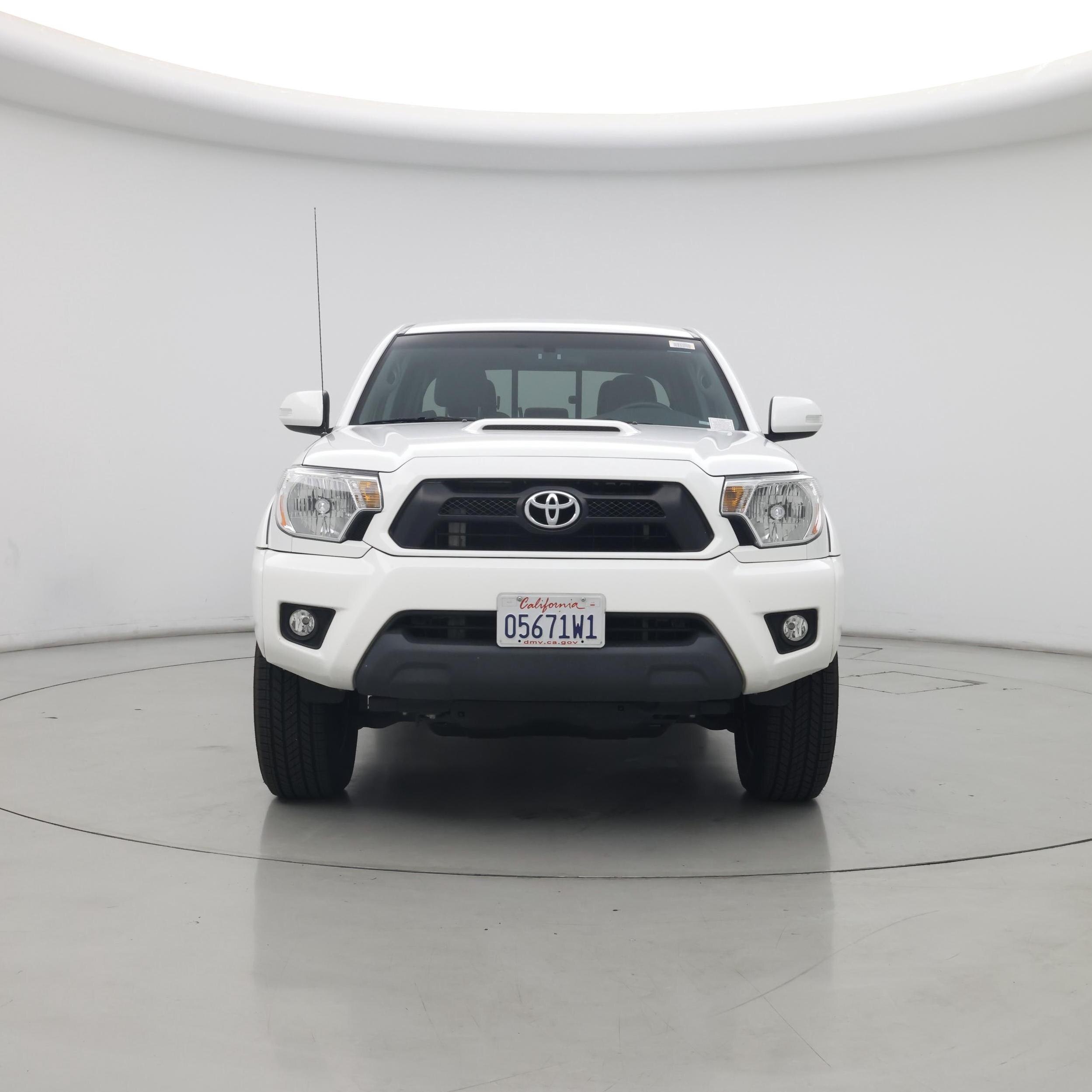 Thumbnail: 2015 Toyota Tacoma - 5