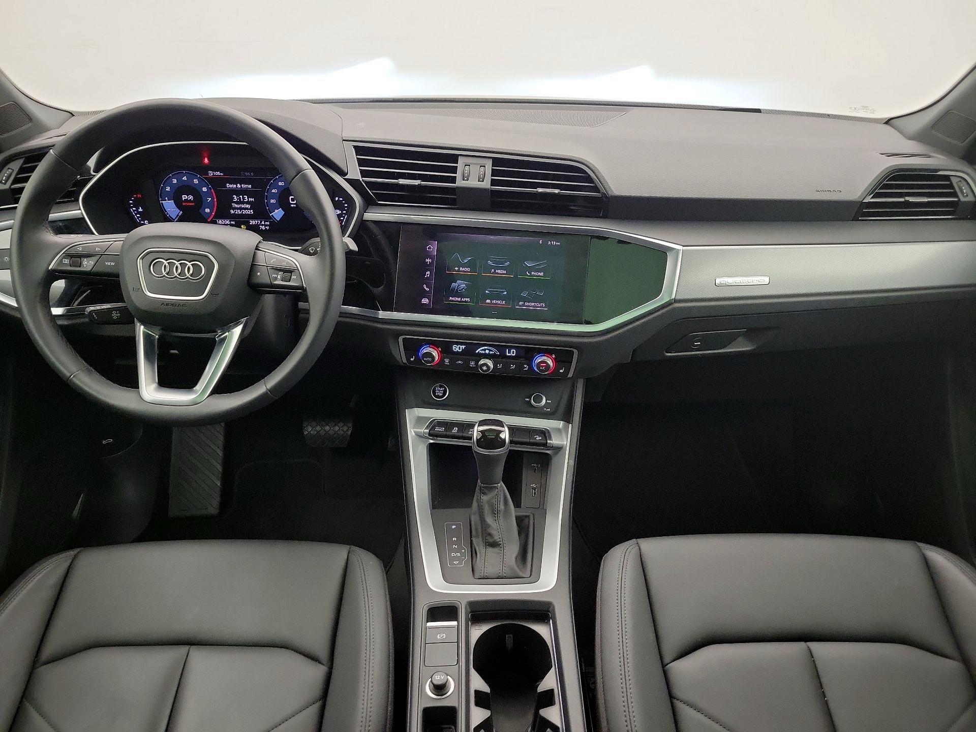 Thumbnail: 2021 Audi Q3 - 9