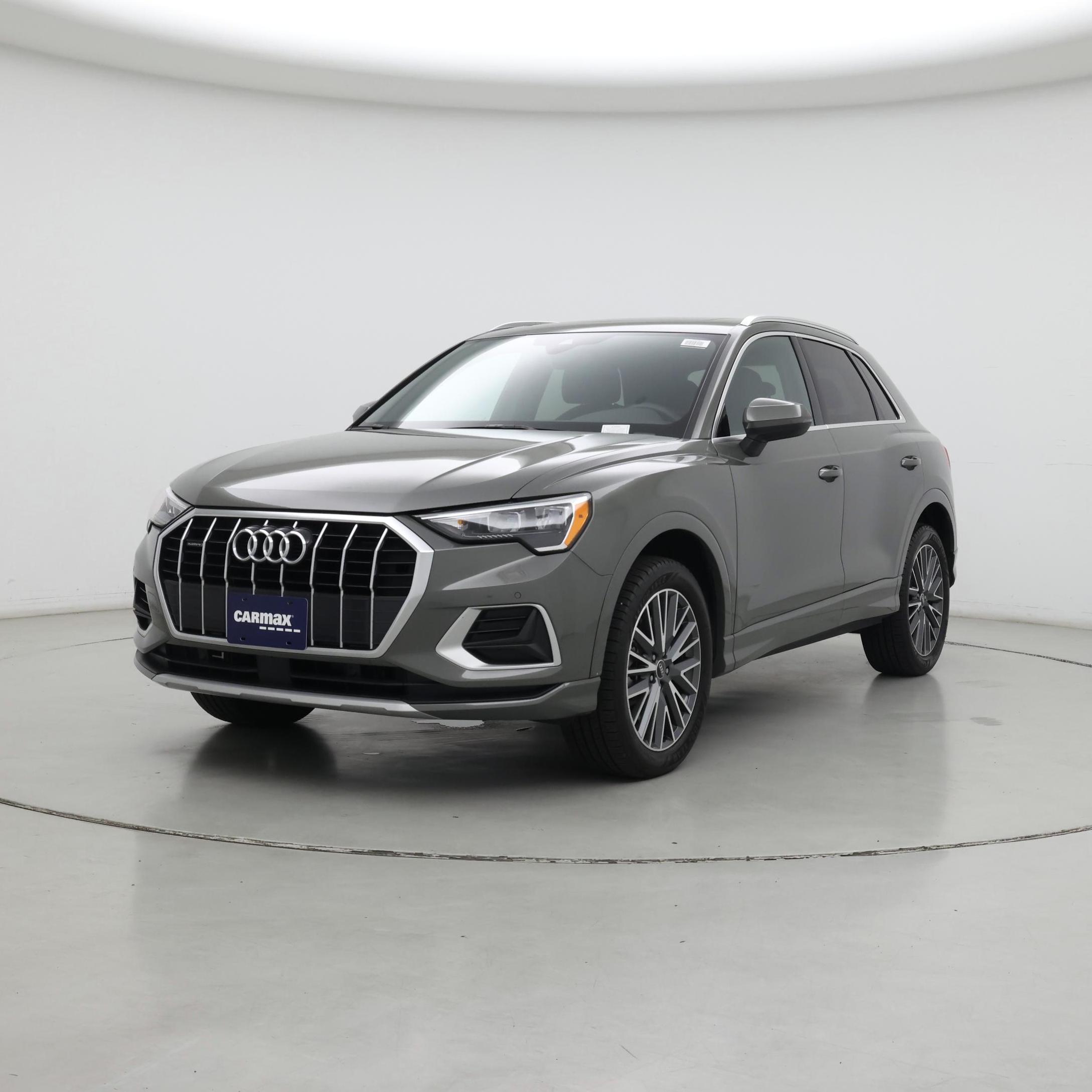 Thumbnail: 2021 Audi Q3 - 4