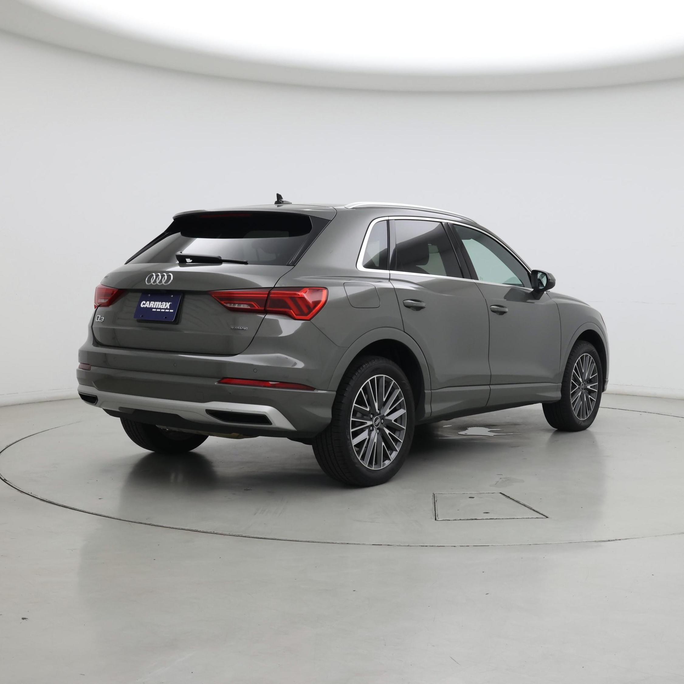 Thumbnail: 2021 Audi Q3 - 8