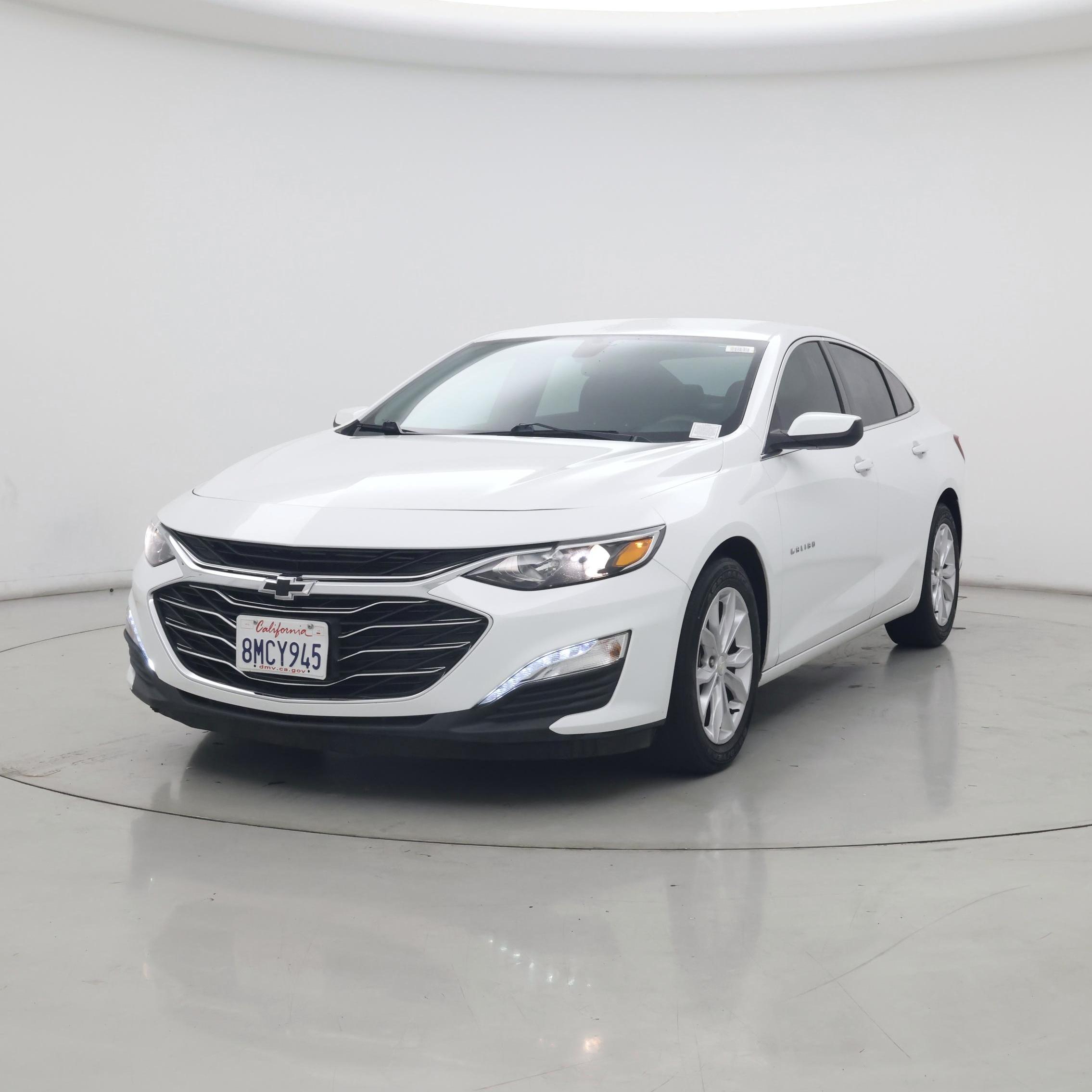 Thumbnail: 2019 Chevrolet Malibu - 4